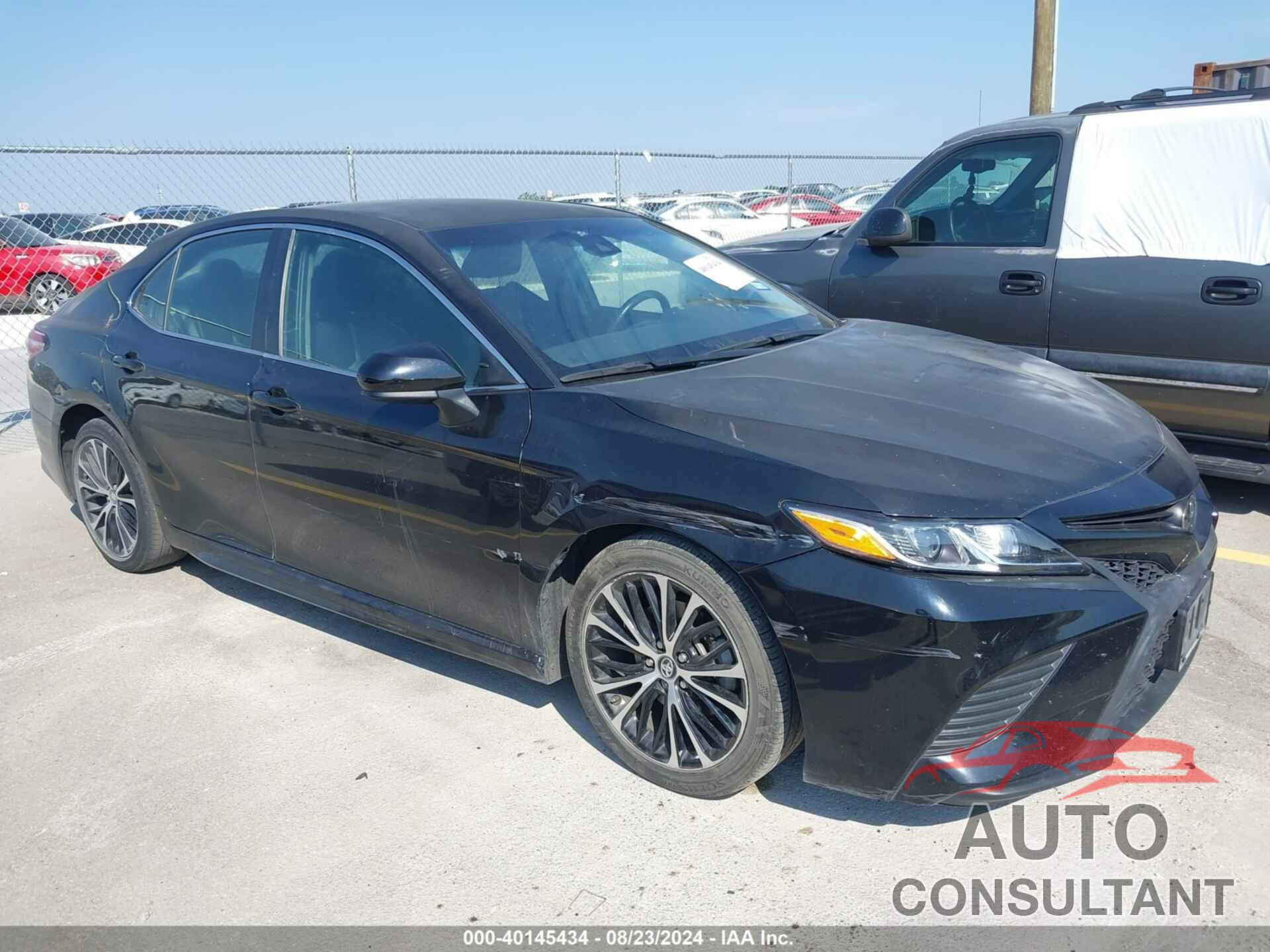 TOYOTA CAMRY 2020 - 4T1G11AK6LU944671