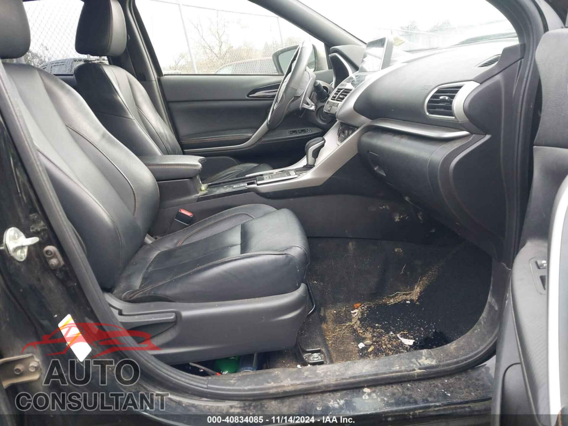 MITSUBISHI ECLIPSE CROSS 2020 - JA4AT5AA3LZ028501