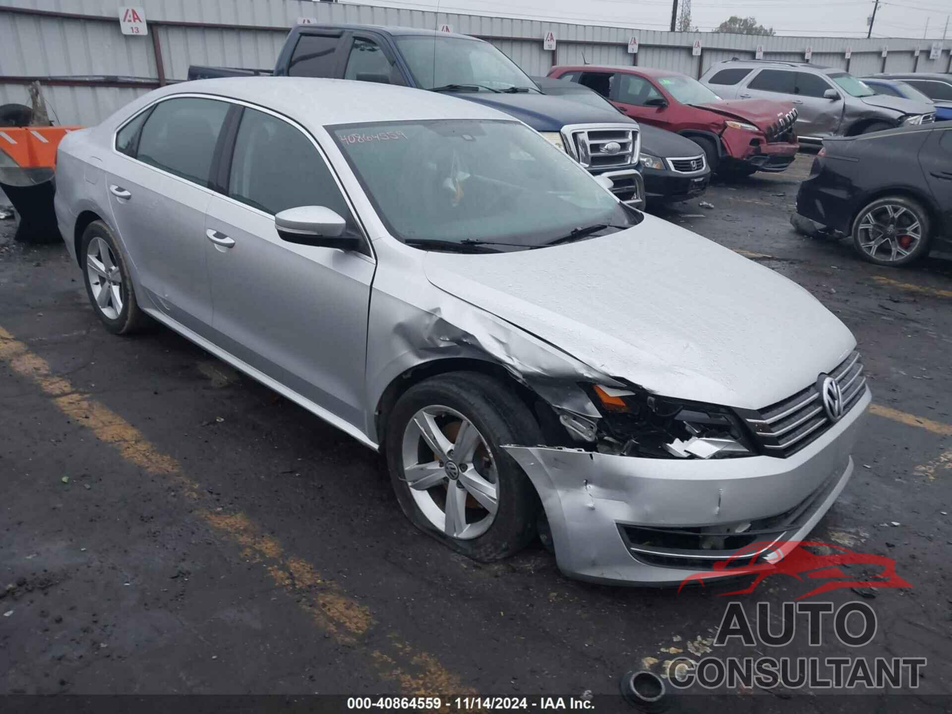 VOLKSWAGEN PASSAT 2015 - 1VWAT7A39FC092243
