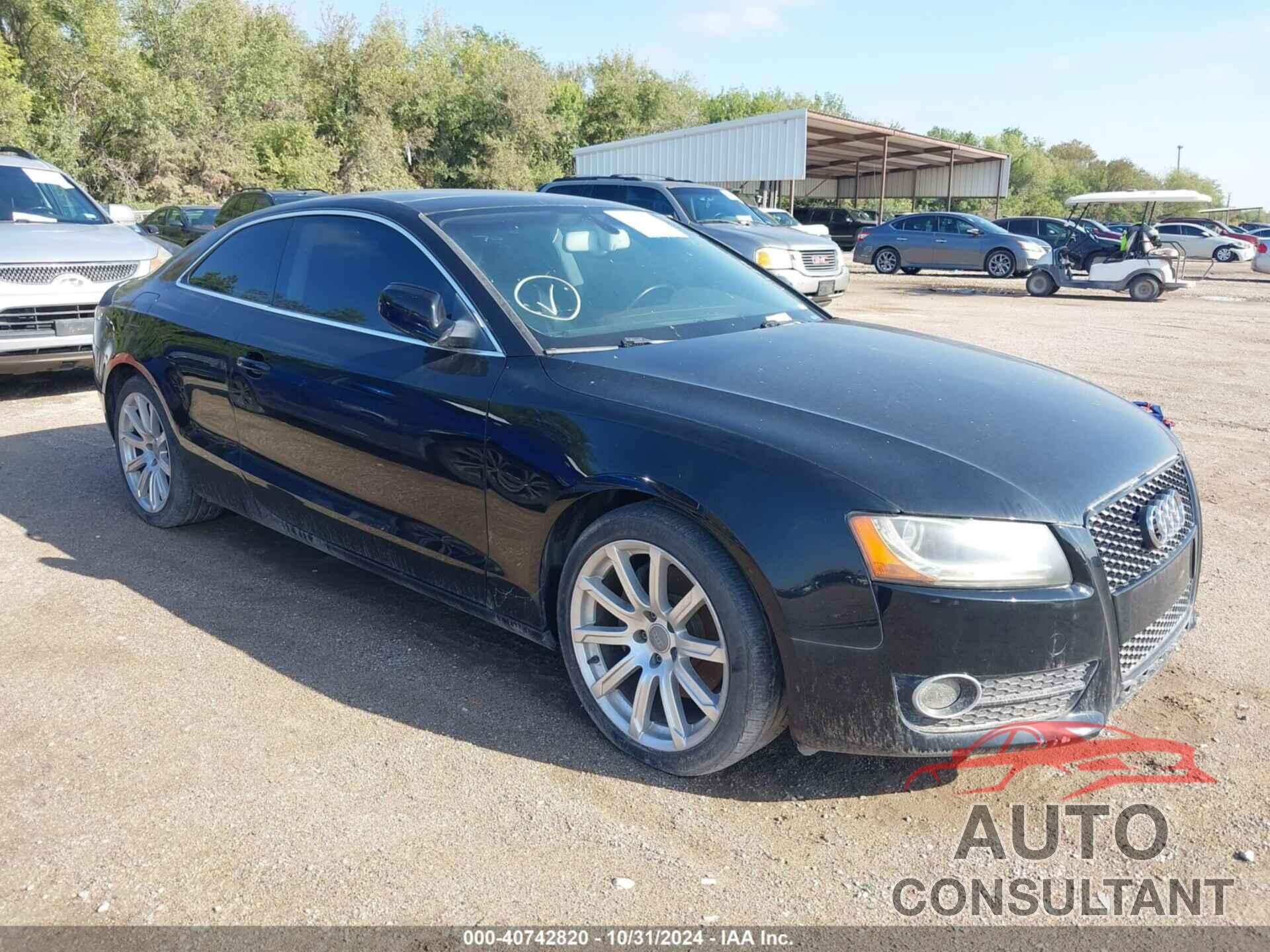 AUDI A5 2011 - WAULFAFR8BA039727