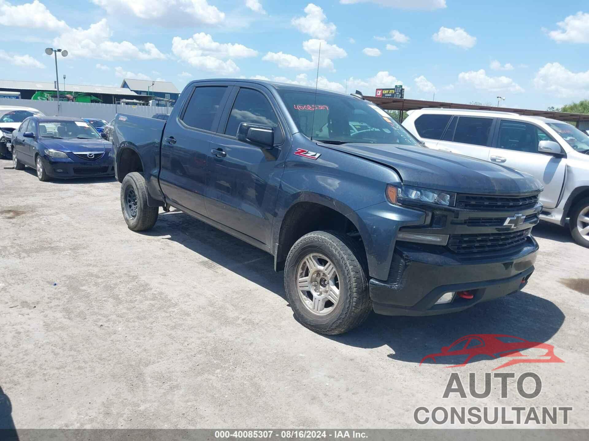 CHEVROLET SILVERADO 1500 2021 - 1GCPYFED7MZ408616