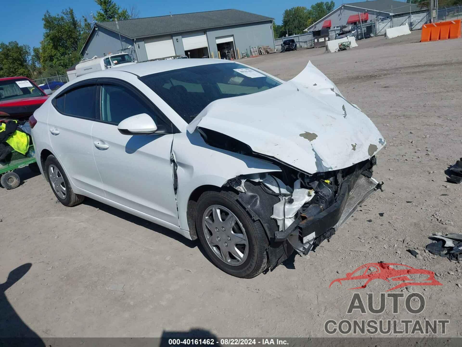 HYUNDAI ELANTRA 2018 - 5NPD74LF2JH289665