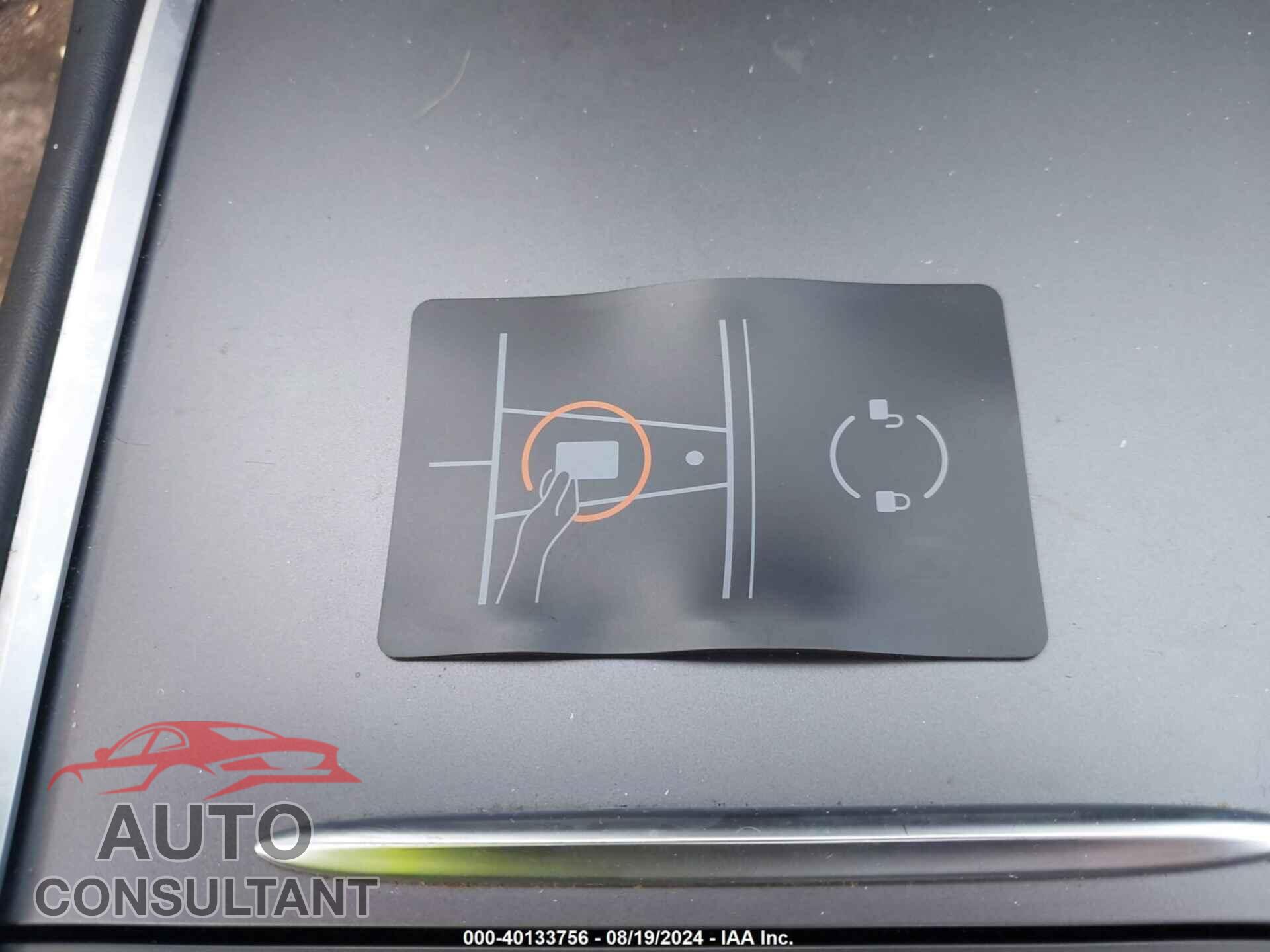 TESLA MODEL 3 2021 - 5YJ3E1EA0MF043394
