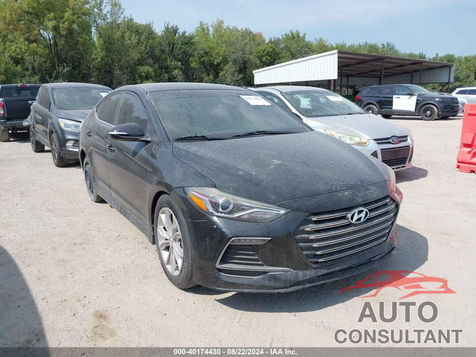 HYUNDAI ELANTRA 2017 - KMHD04LB6HU336578