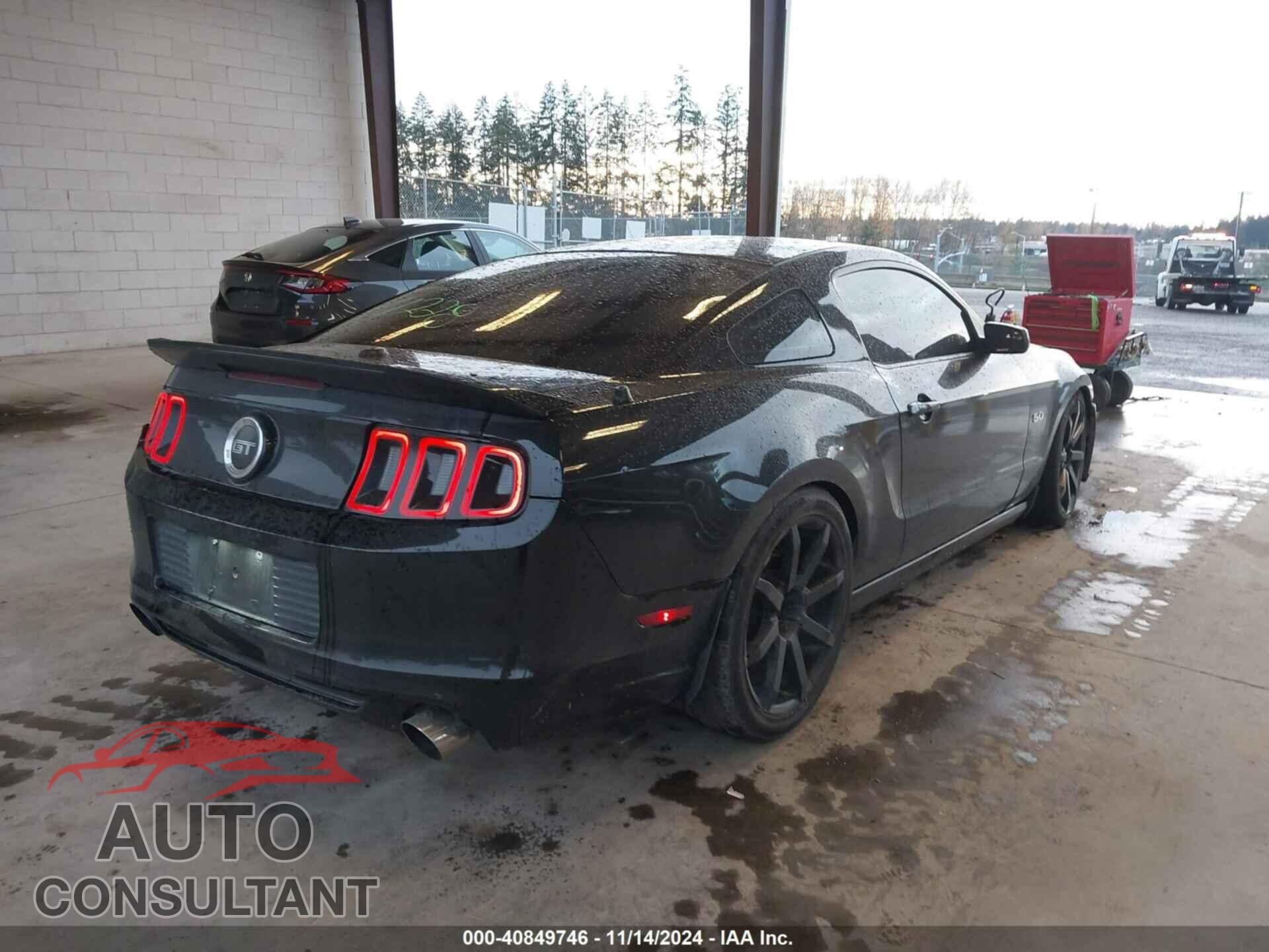 FORD MUSTANG 2014 - 1ZVBP8CFXE5334546