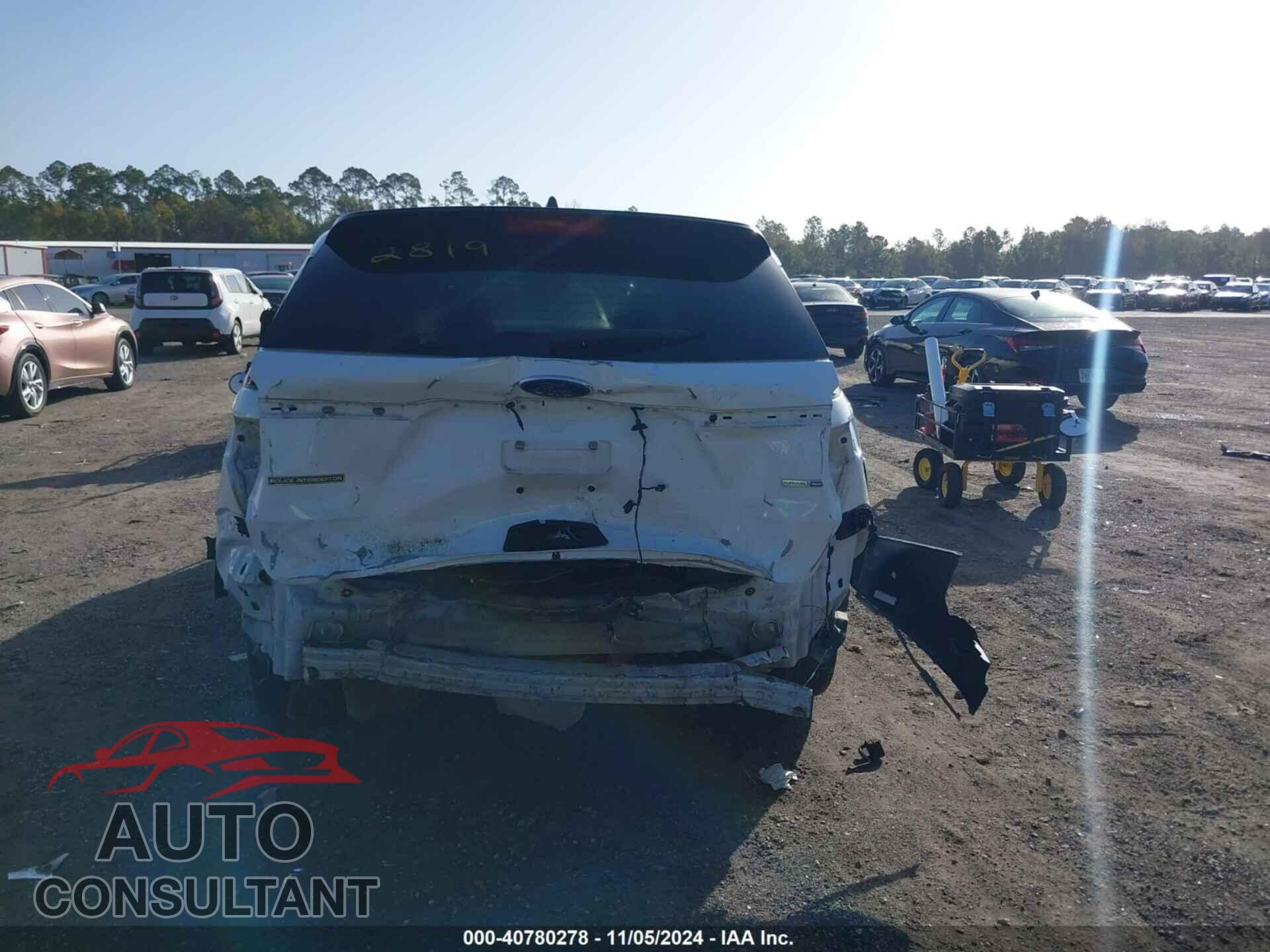 FORD POLICE INTERCEPTOR UTILITY 2018 - 1FM5K8AR8JGB59347