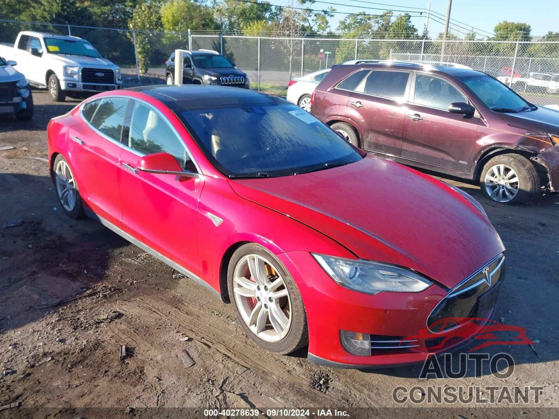 TESLA MODEL S 2015 - 5YJSA1H47FF094522