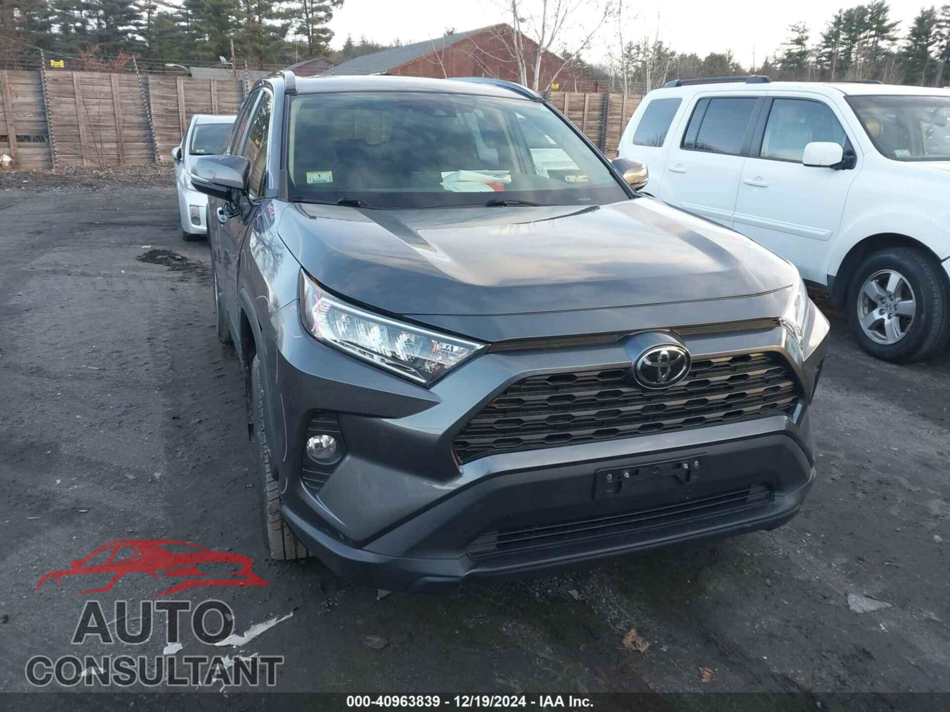 TOYOTA RAV4 2019 - JTMP1RFV2KD039932