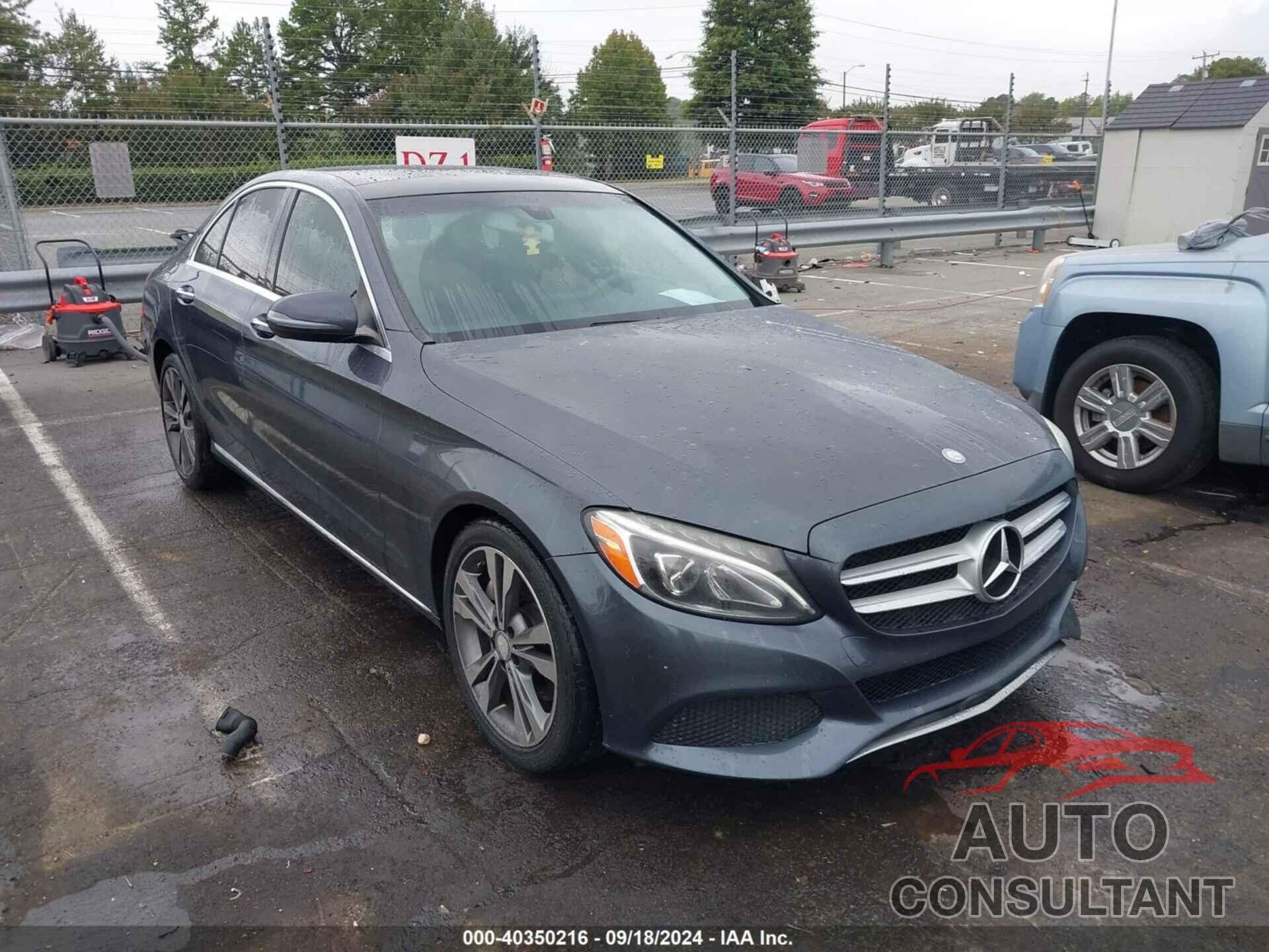 MERCEDES-BENZ C 300 2016 - 55SWF4JBXGU160946