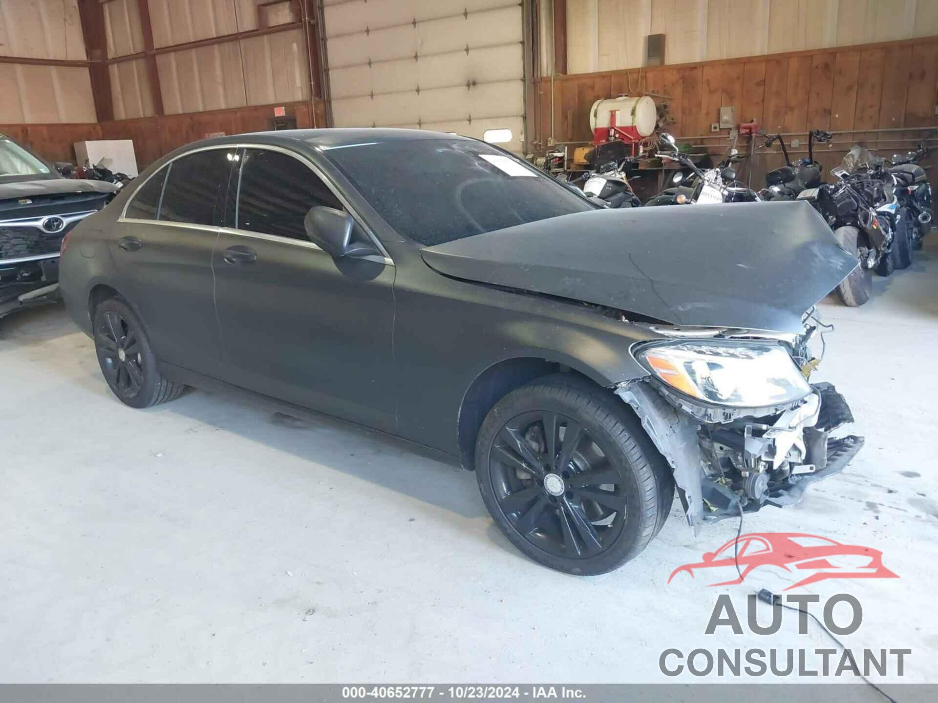MERCEDES-BENZ C 300 2016 - 55SWF4KB2GU170899
