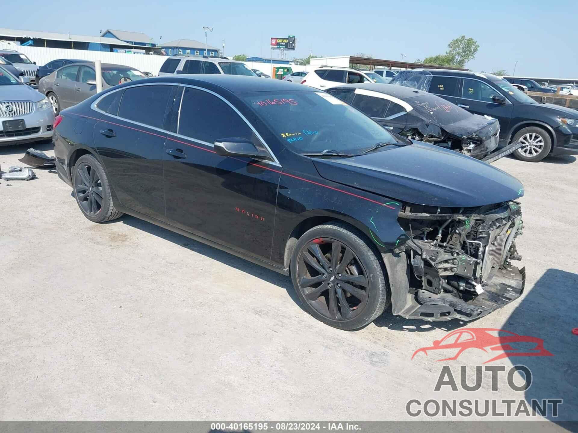 CHEVROLET MALIBU 2018 - 1G1ZD5ST3JF237427