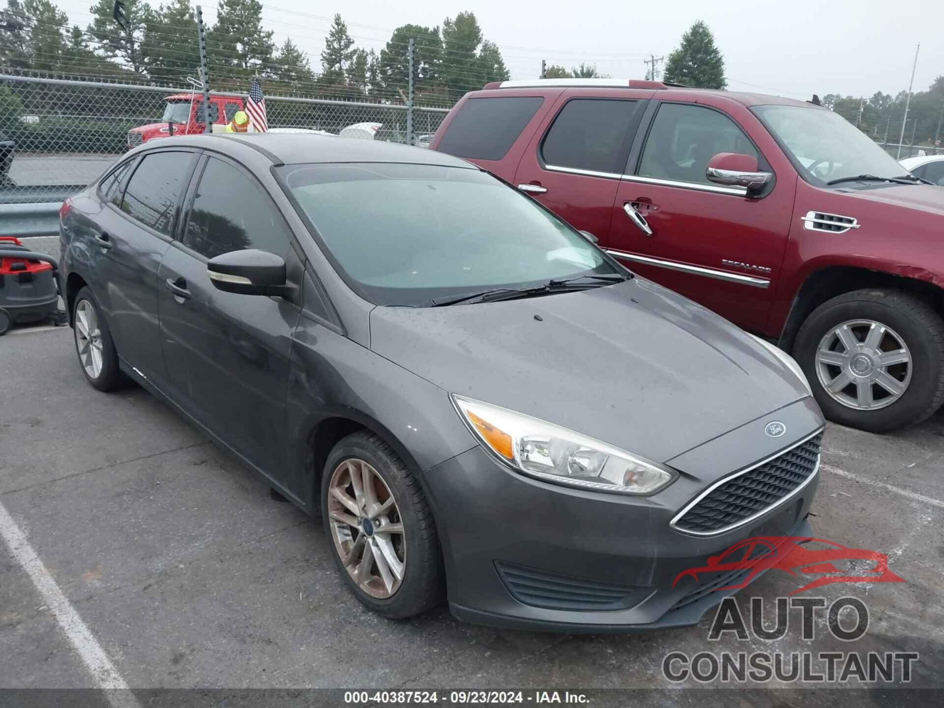 FORD FOCUS 2017 - 1FADP3F23HL245382