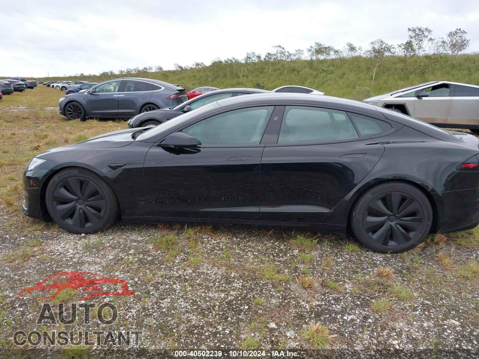 TESLA MODEL S 2024 - 5YJSA1E57RF534773