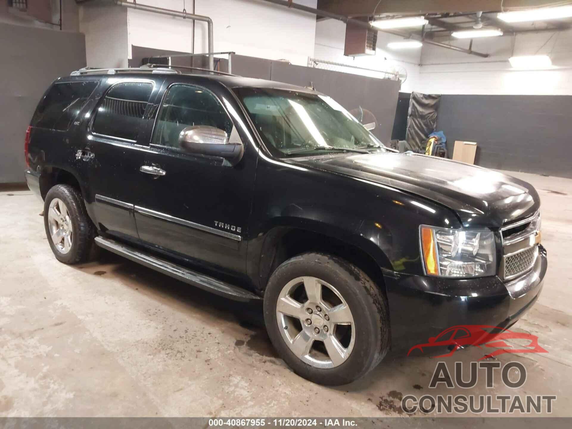 CHEVROLET TAHOE 2013 - 1GNSKCE05DR266538