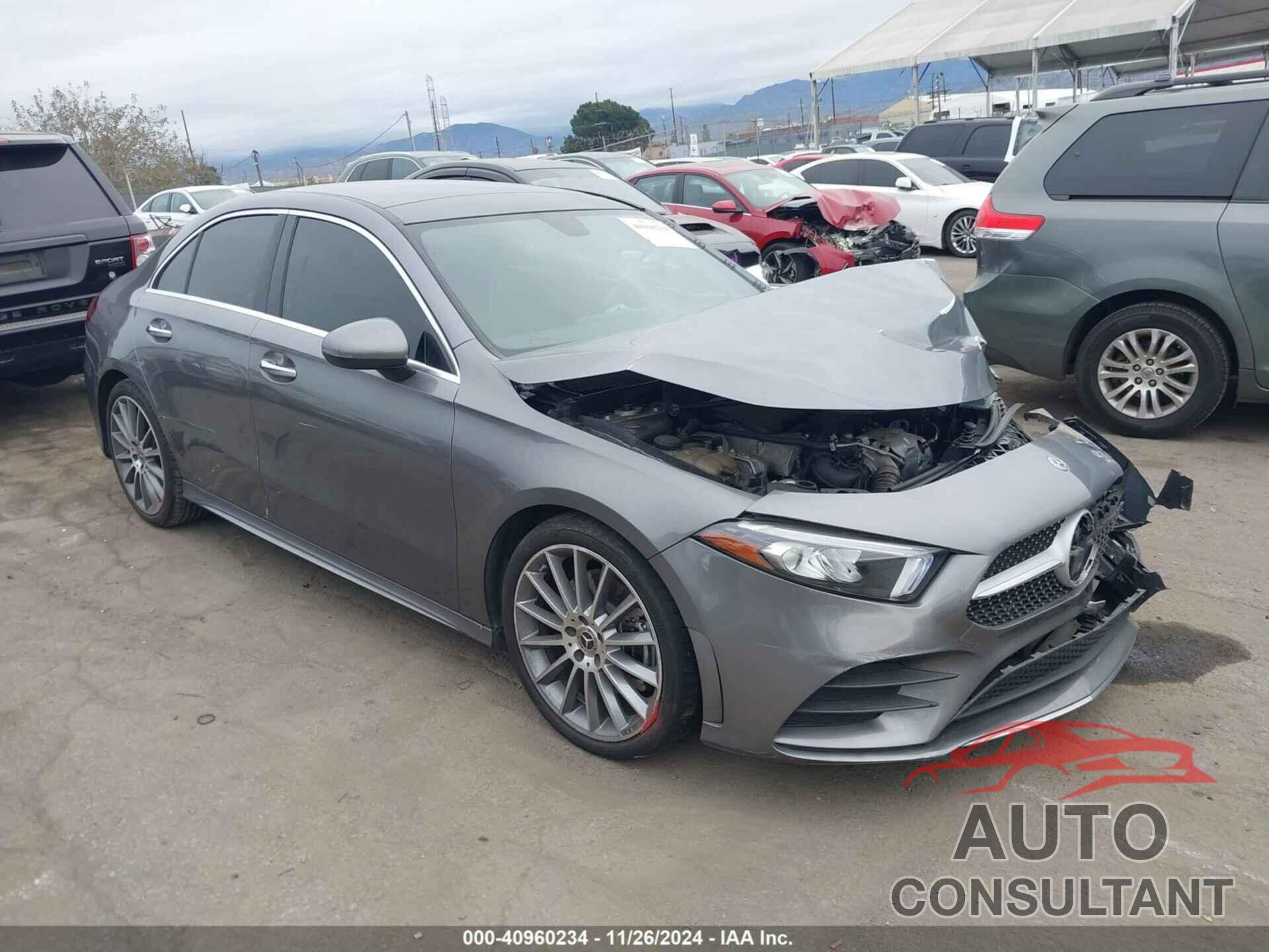 MERCEDES-BENZ A 220 2019 - WDD3G4EB1KW004431