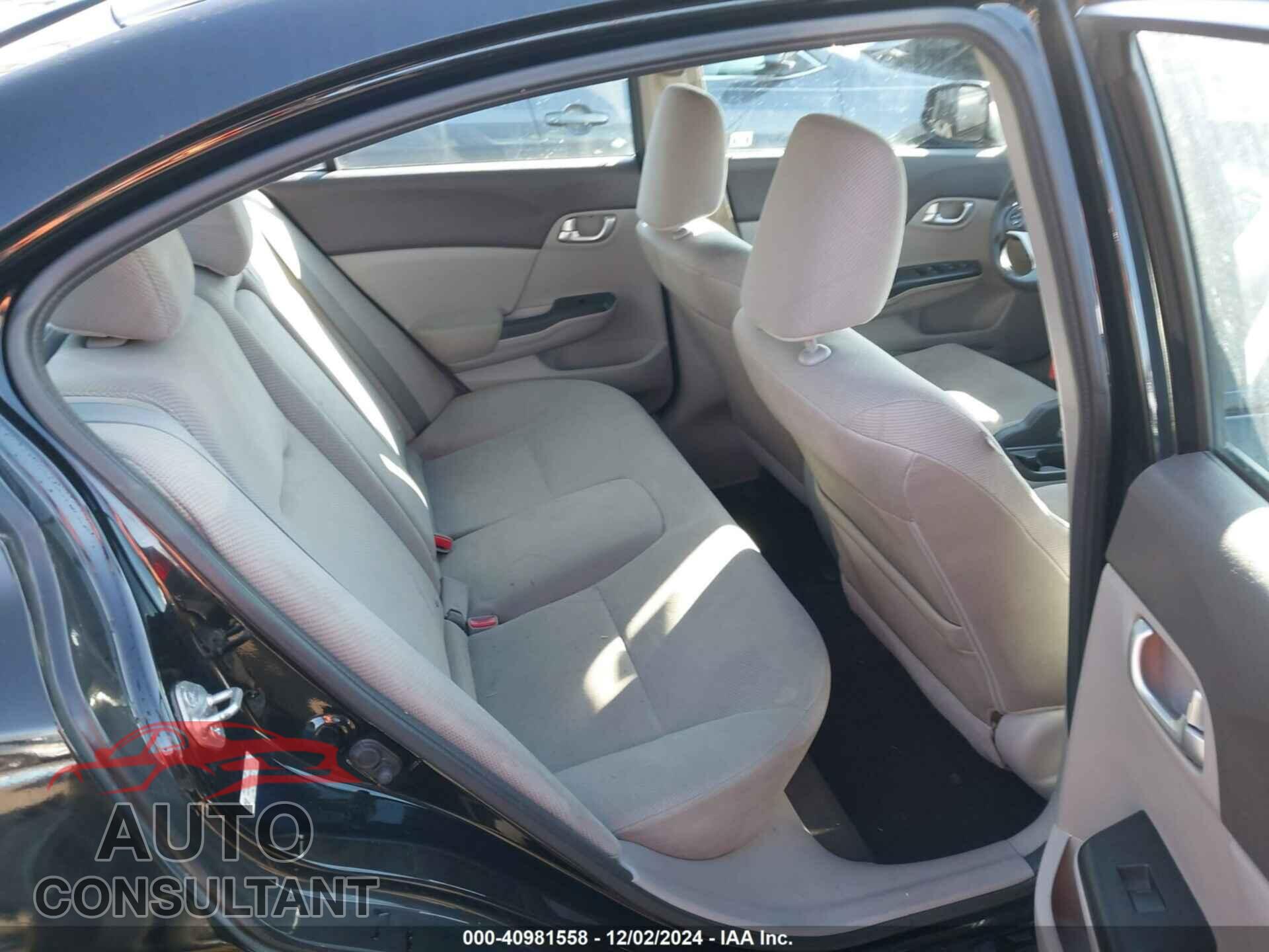 HONDA CIVIC 2012 - 19XFB2F82CE392827