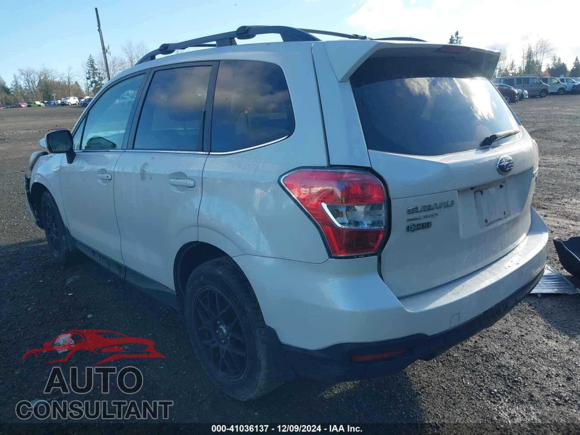 SUBARU FORESTER 2015 - JF2SJGDC7FH453837