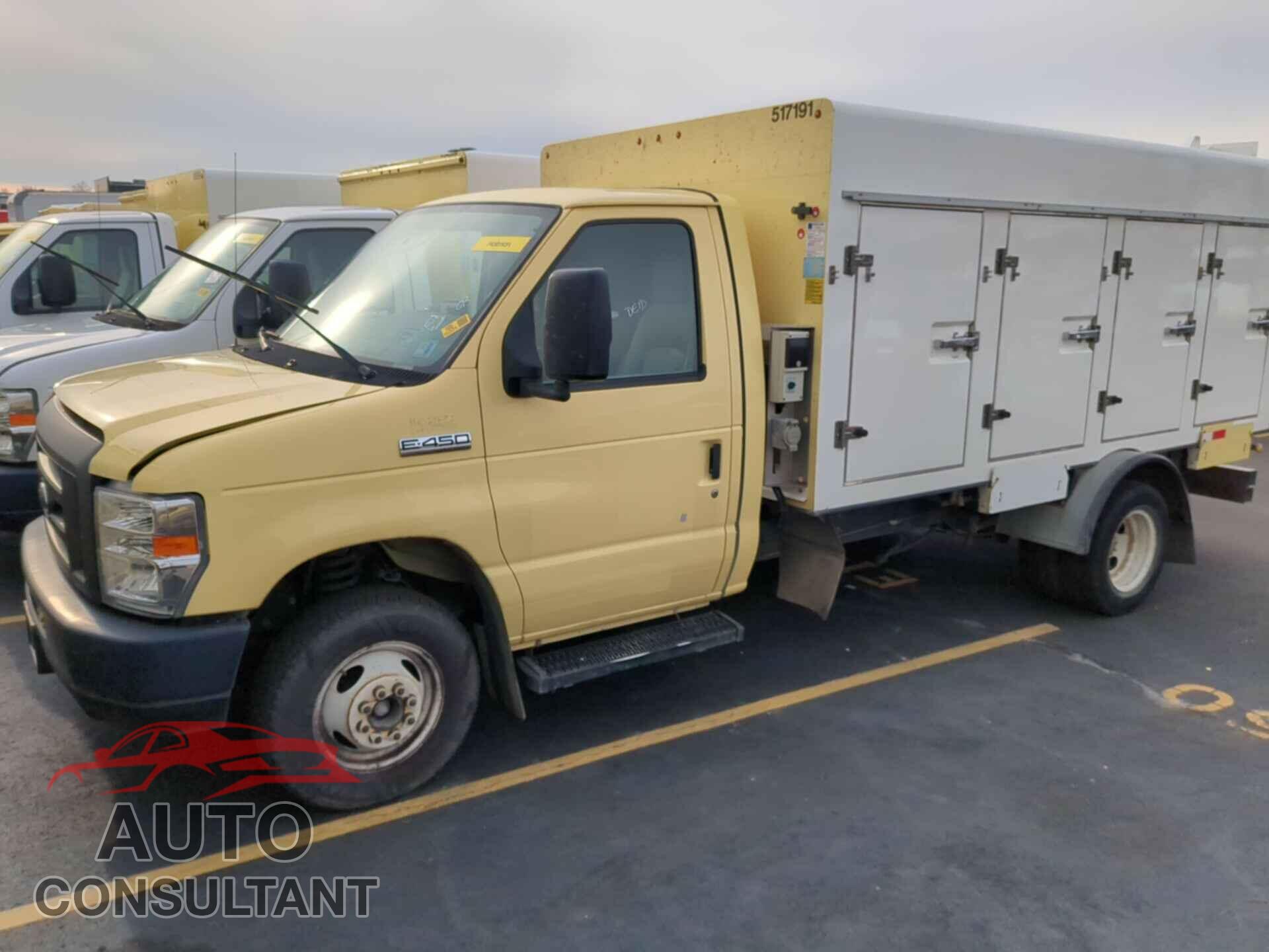 FORD ECONOLINE 2019 - 1FDXE4FS3KDC22572