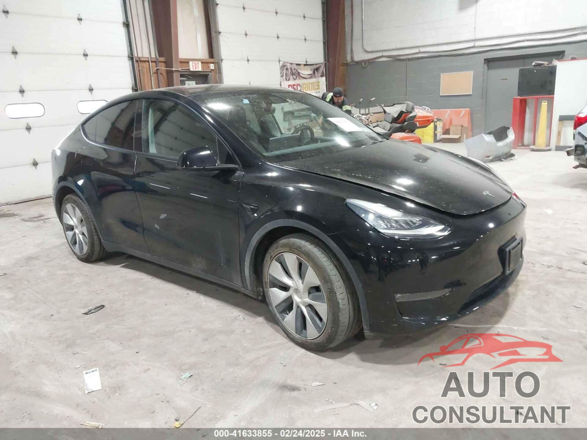 TESLA MODEL Y 2021 - 5YJYGDEE2MF244461