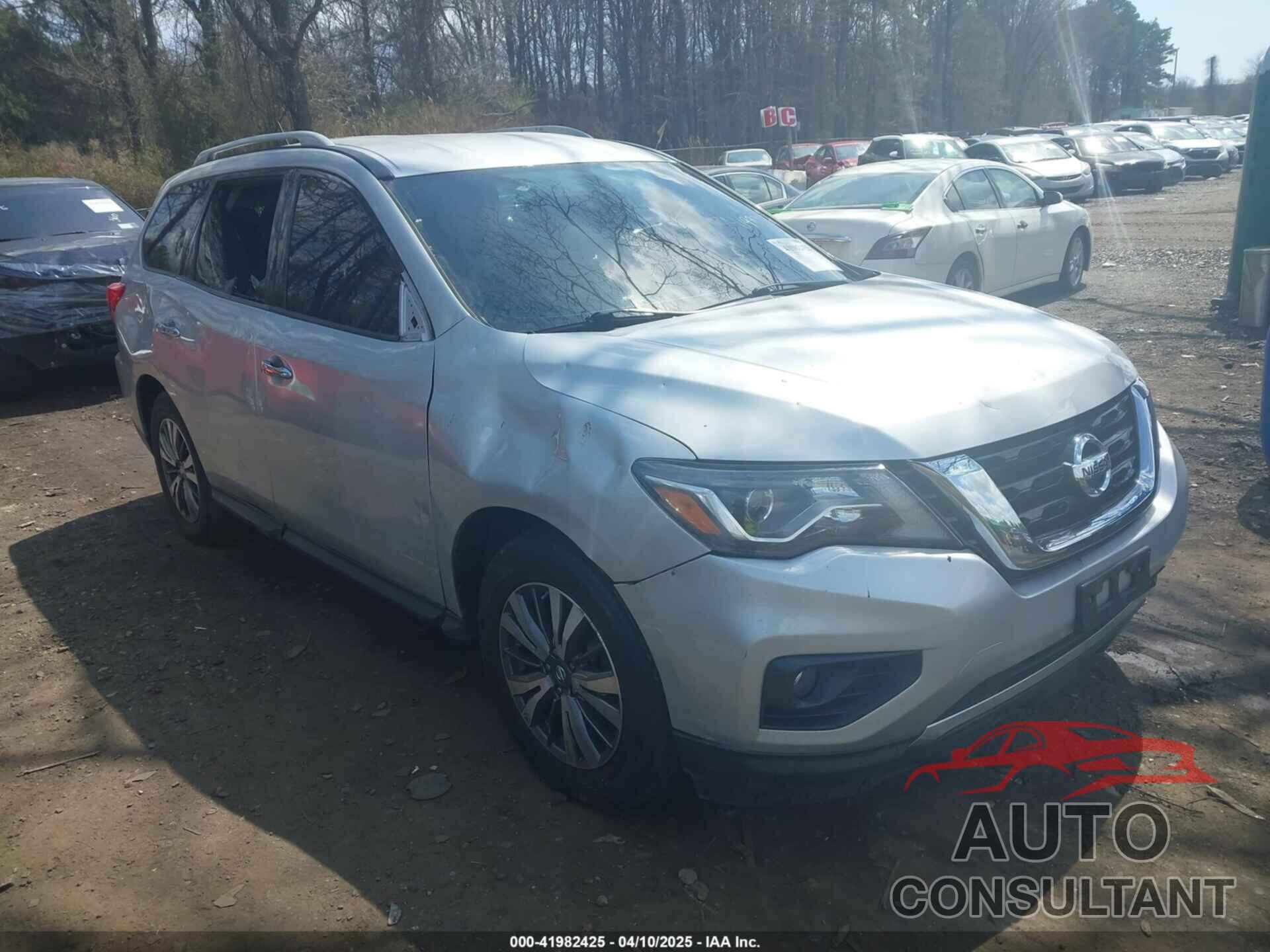 NISSAN PATHFINDER 2018 - 5N1DR2MM3JC607568