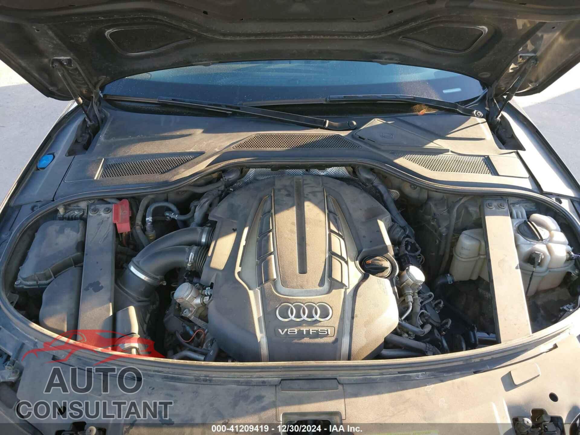 AUDI A8 L 2013 - WAUR2AFD3DN012893