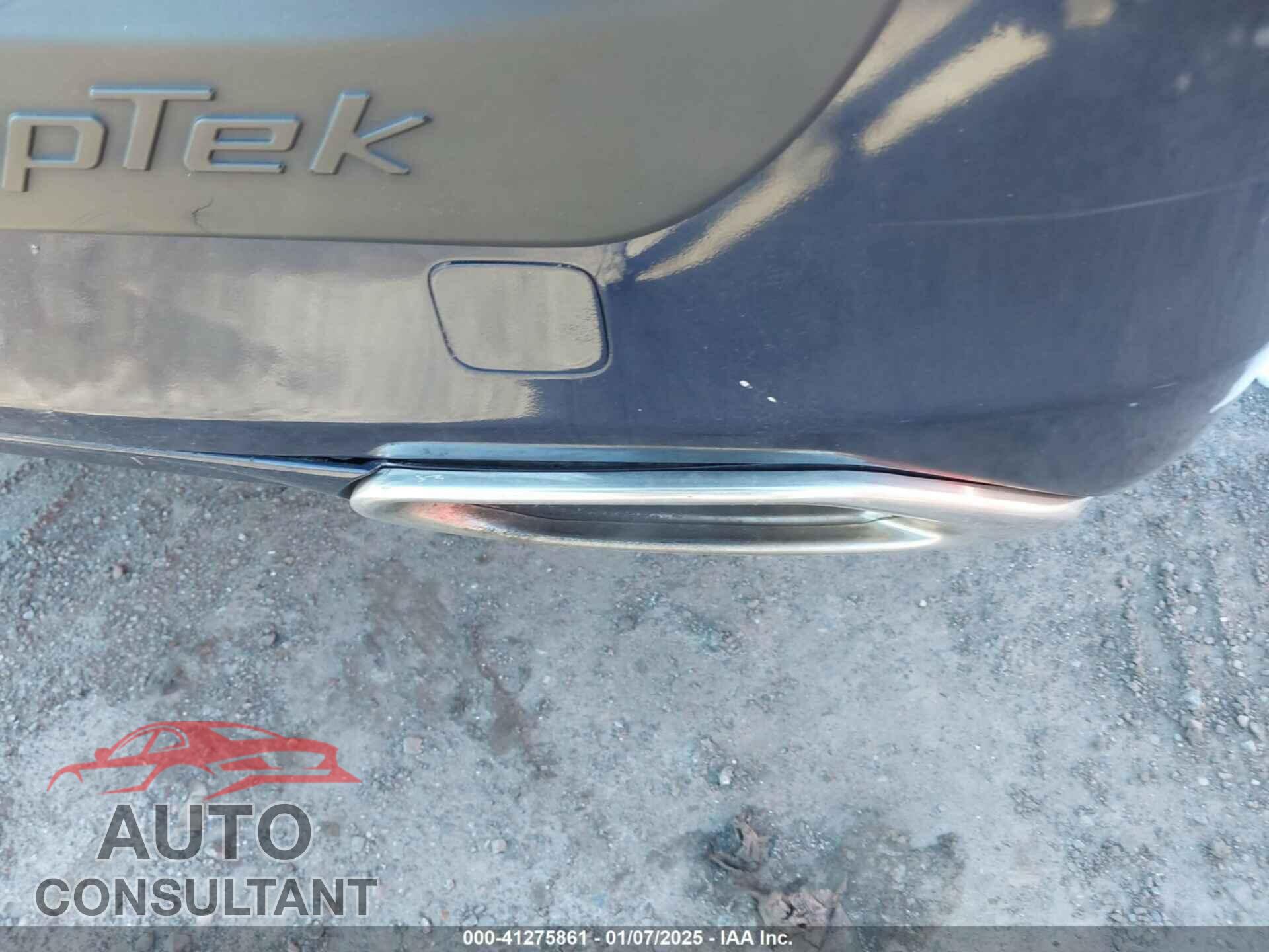 LEXUS LS 460 2011 - JTHCL5EF5B5012017