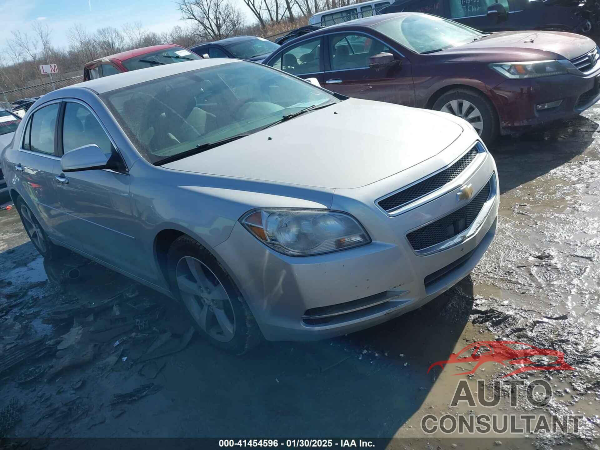 CHEVROLET MALIBU 2012 - 1G1ZC5E02CF102639