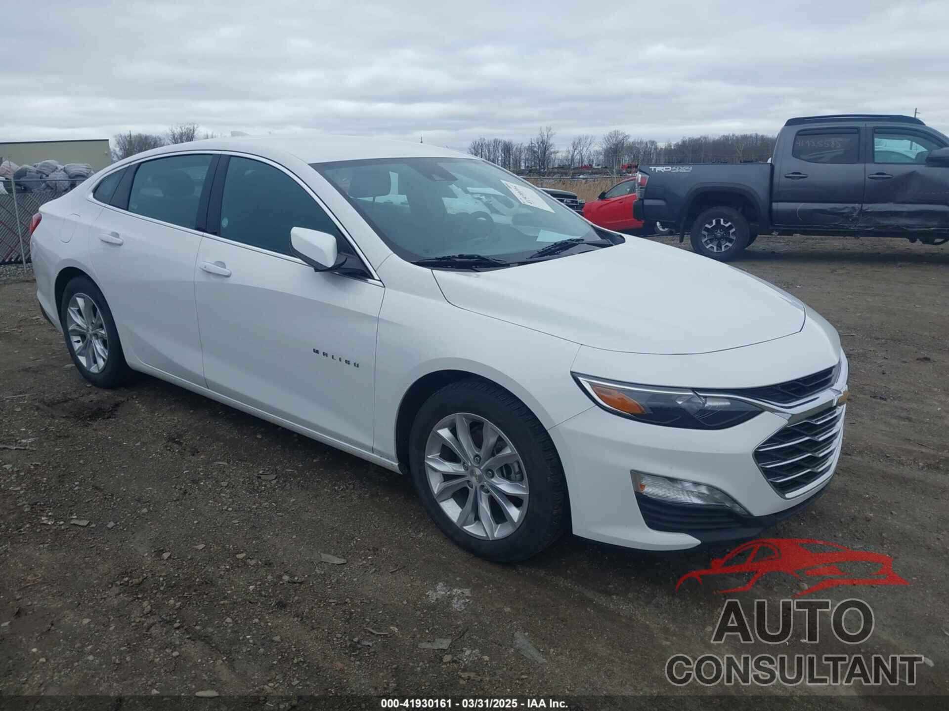CHEVROLET MALIBU 2023 - 1G1ZD5ST5PF184206