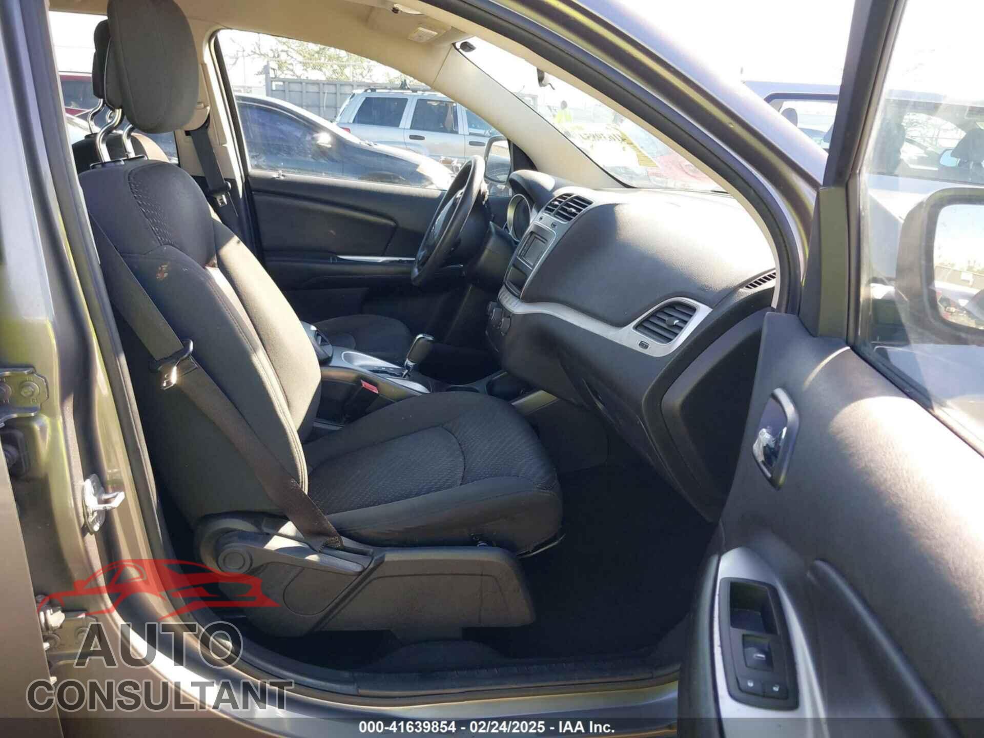 DODGE JOURNEY 2012 - 3C4PDCABXCT204235