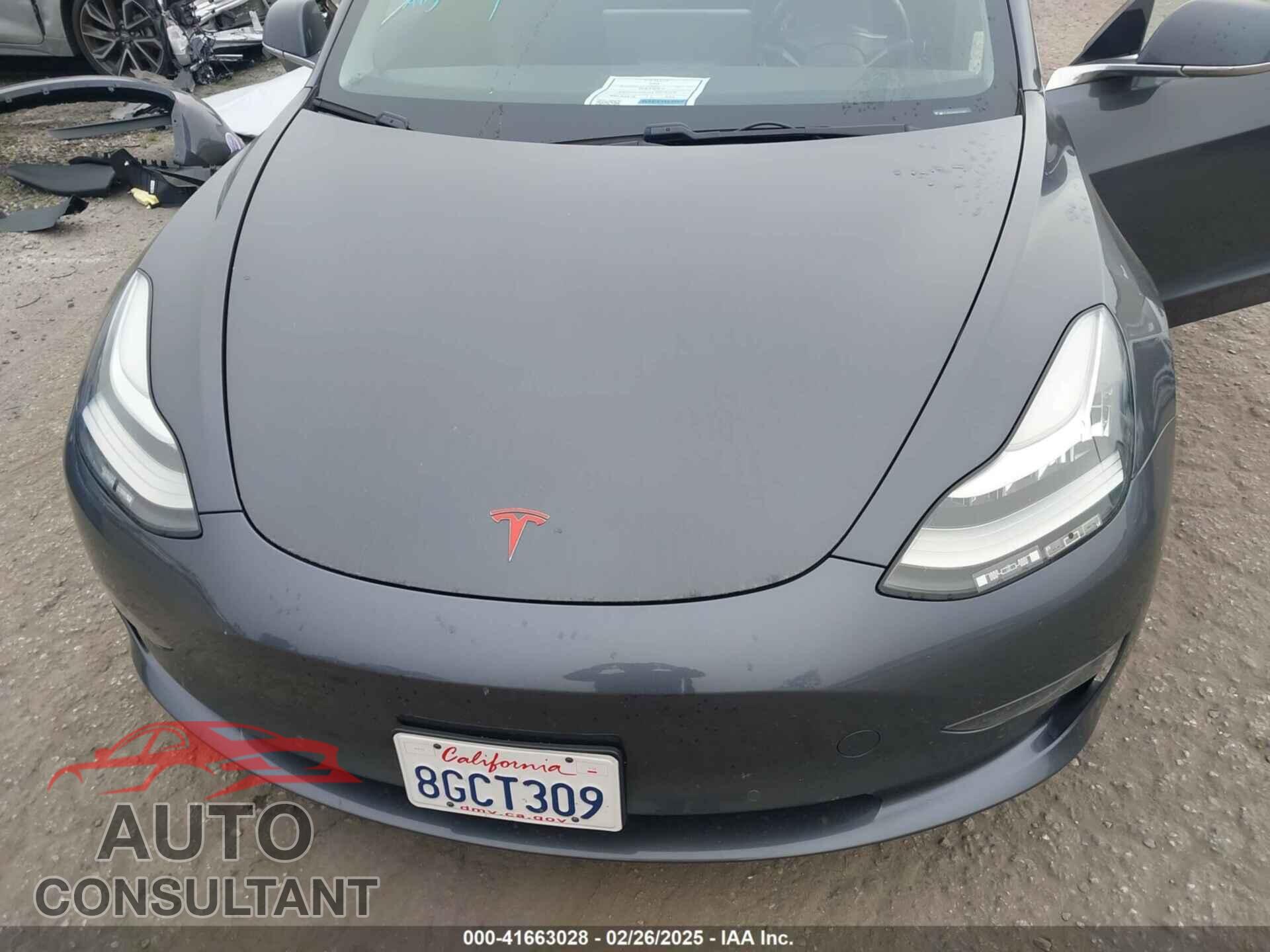 TESLA MODEL 3 2018 - 5YJ3E1EA8JF047897