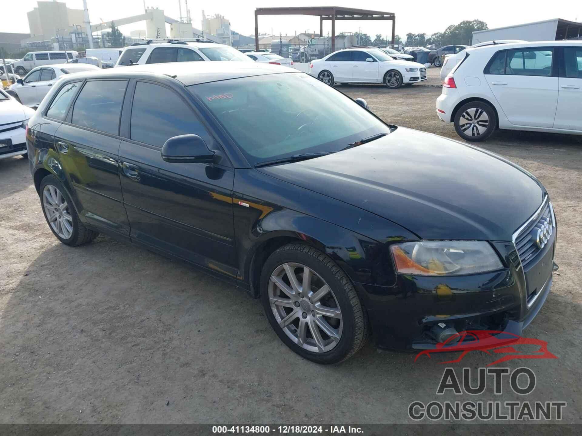 AUDI A3 2010 - WAUMFAFM0AA018233