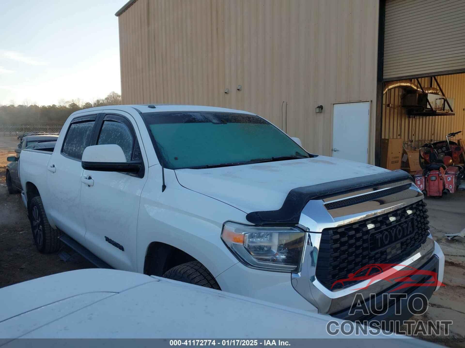 TOYOTA TUNDRA 2018 - 5TFHW5F1XJX745233