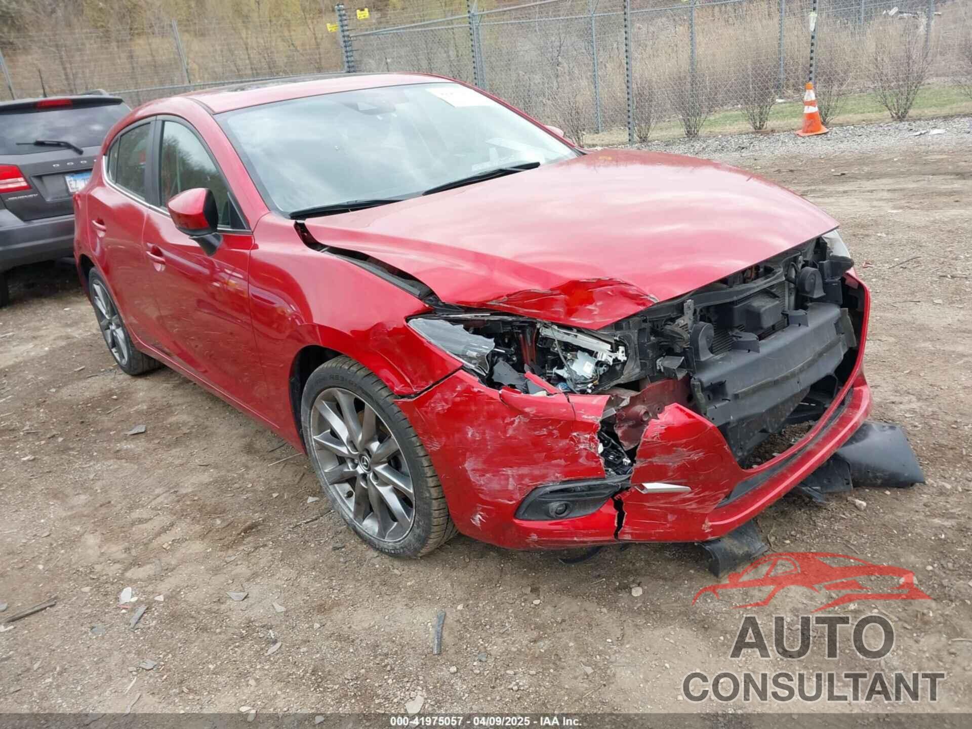 MAZDA MAZDA3 2018 - 3MZBN1M38JM240073
