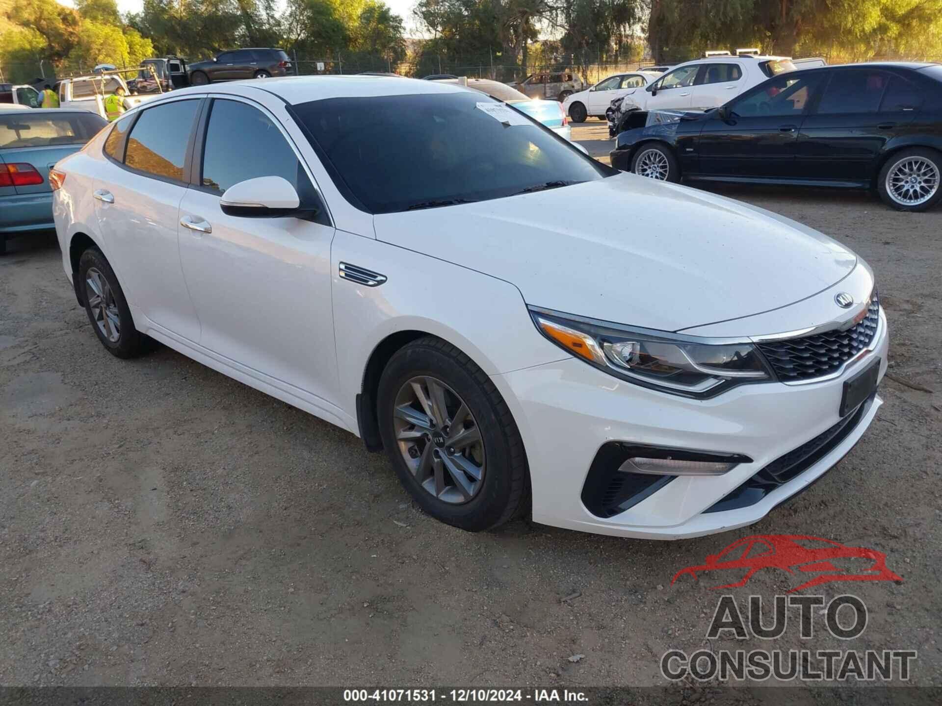 KIA OPTIMA 2019 - 5XXGT4L39KG310460