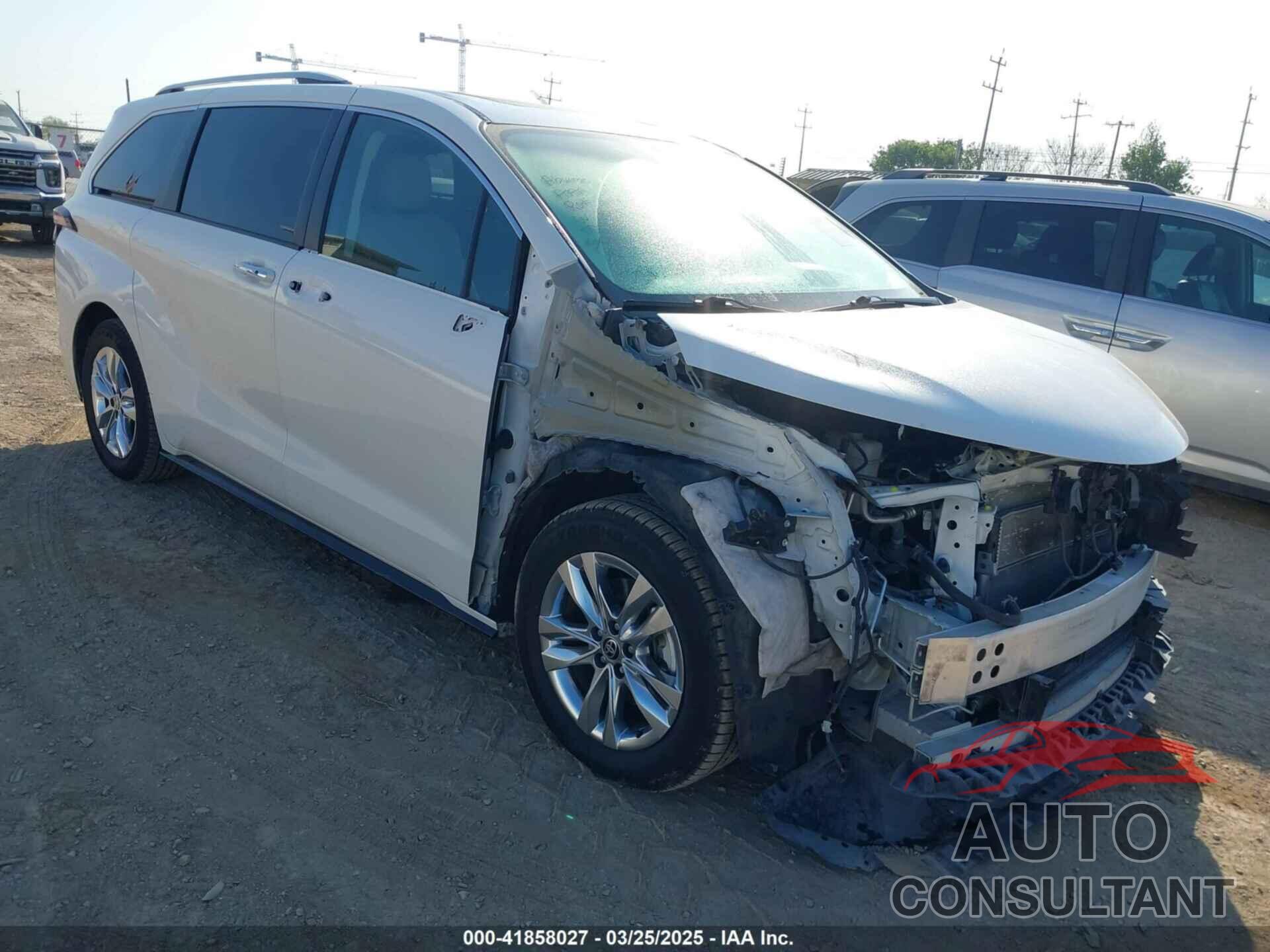TOYOTA SIENNA 2021 - 5TDZSKFC5MS032668