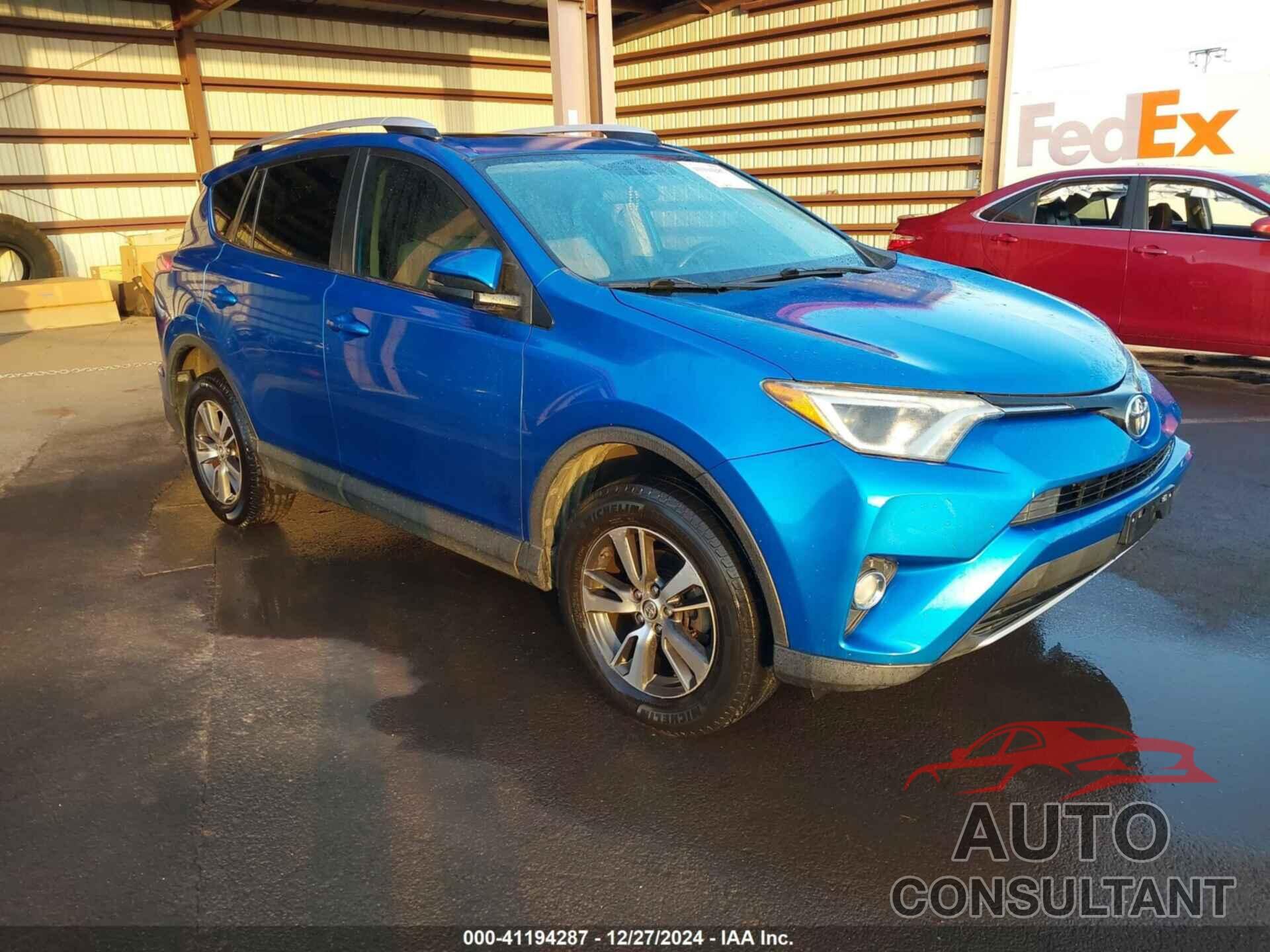 TOYOTA RAV4 2016 - JTMWFREV7GJ083559