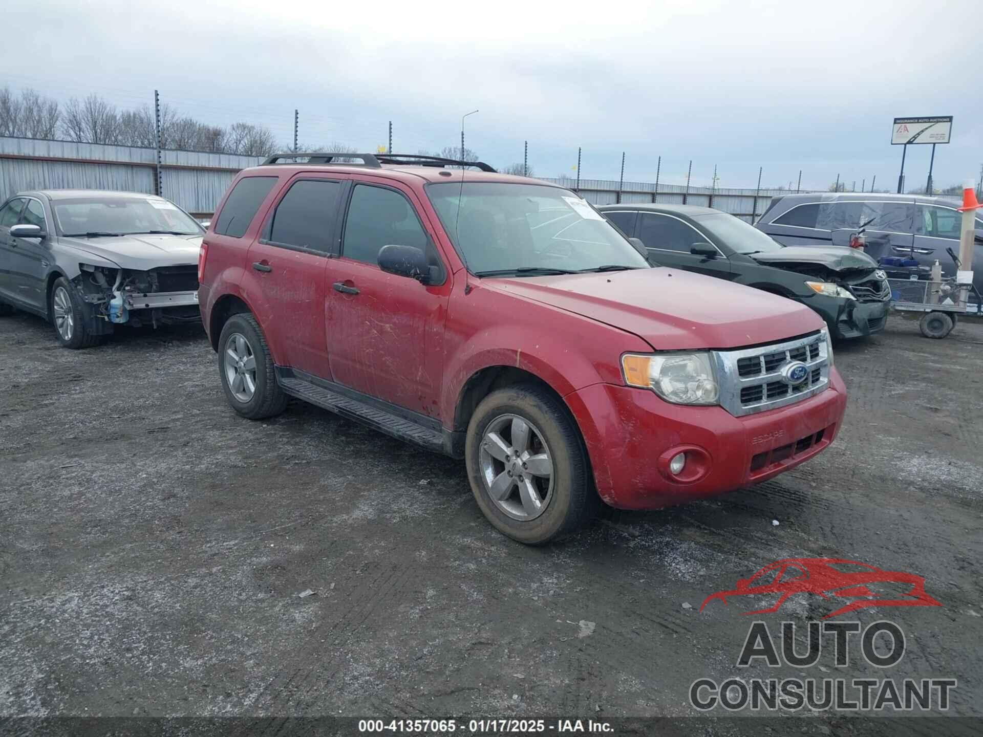 FORD ESCAPE 2010 - 1FMCU0D74AKD01834