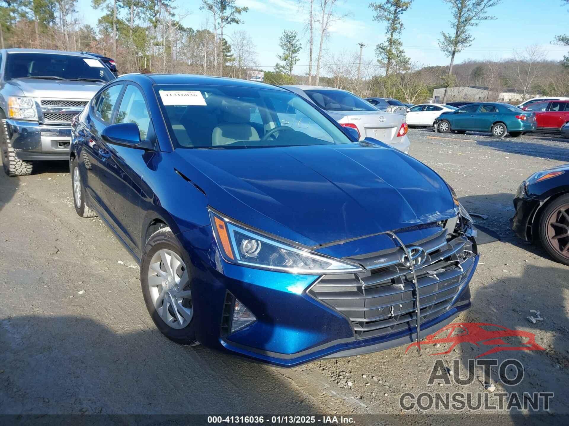 HYUNDAI ELANTRA 2019 - 5NPD74LF6KH465344