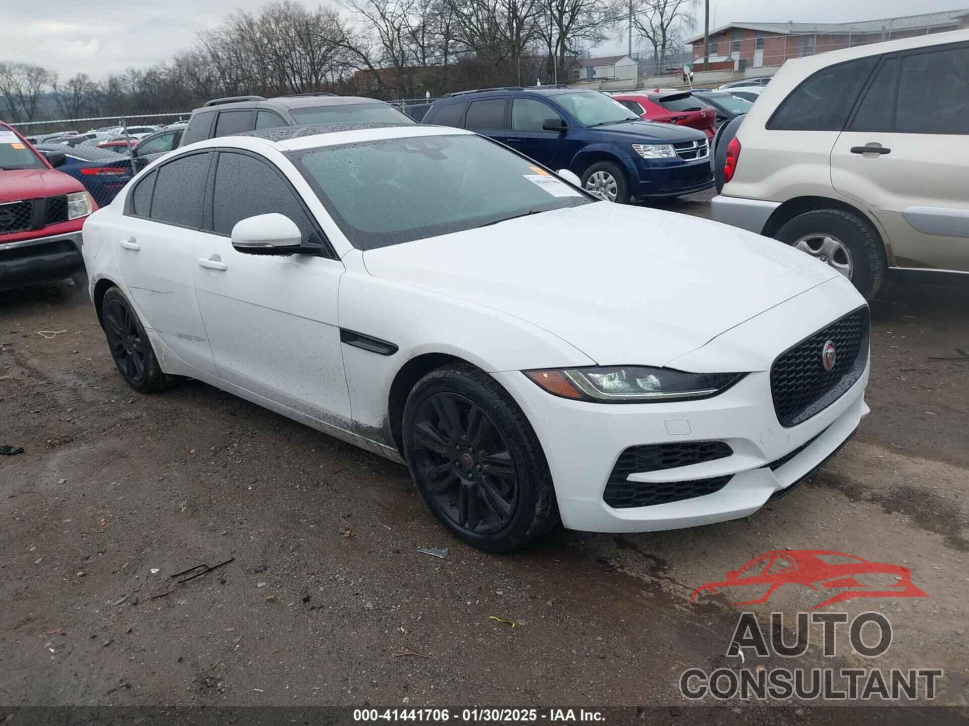 JAGUAR XE 2020 - SAJAJ4FX4LCP59476