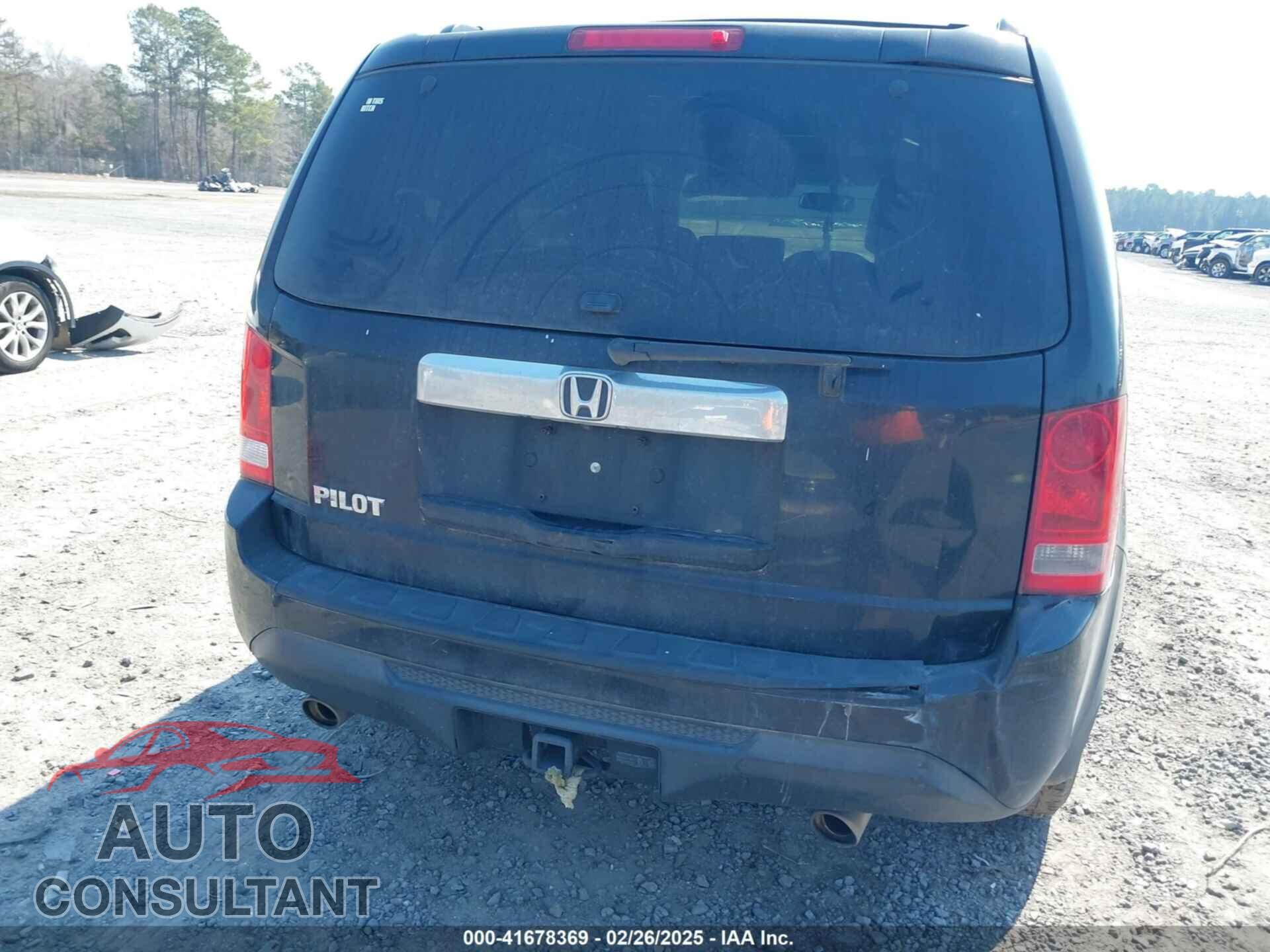 HONDA PILOT 2013 - 5FNYF3H52DB003590