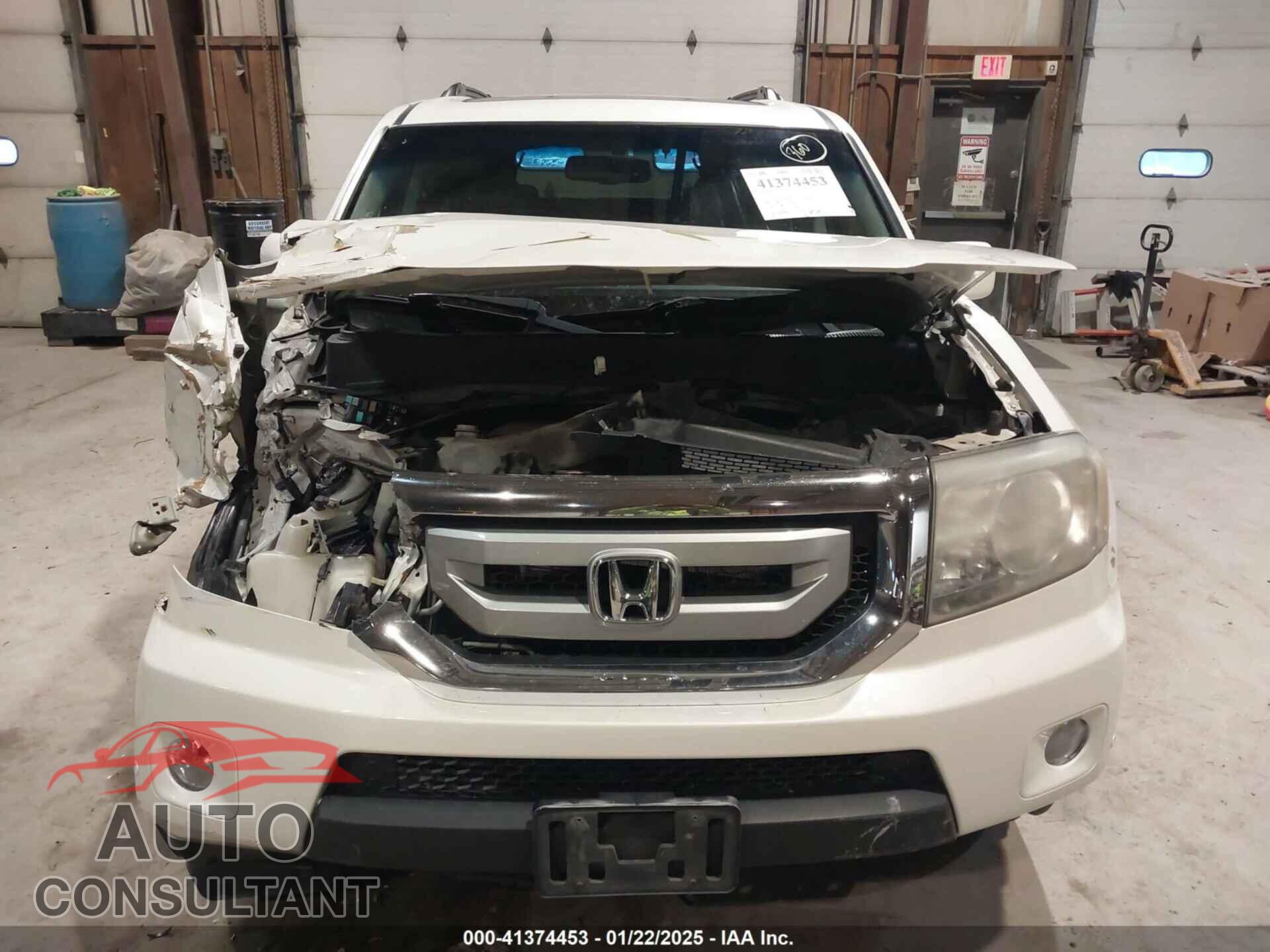 HONDA PILOT 2011 - 5FNYF4H93BB084167