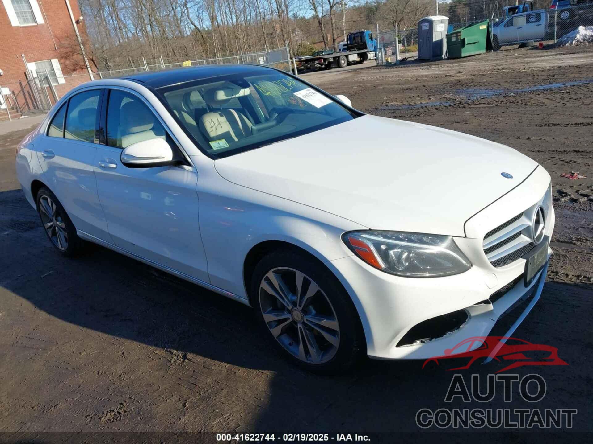 MERCEDES-BENZ C 300 2015 - 55SWF4KB8FU004594