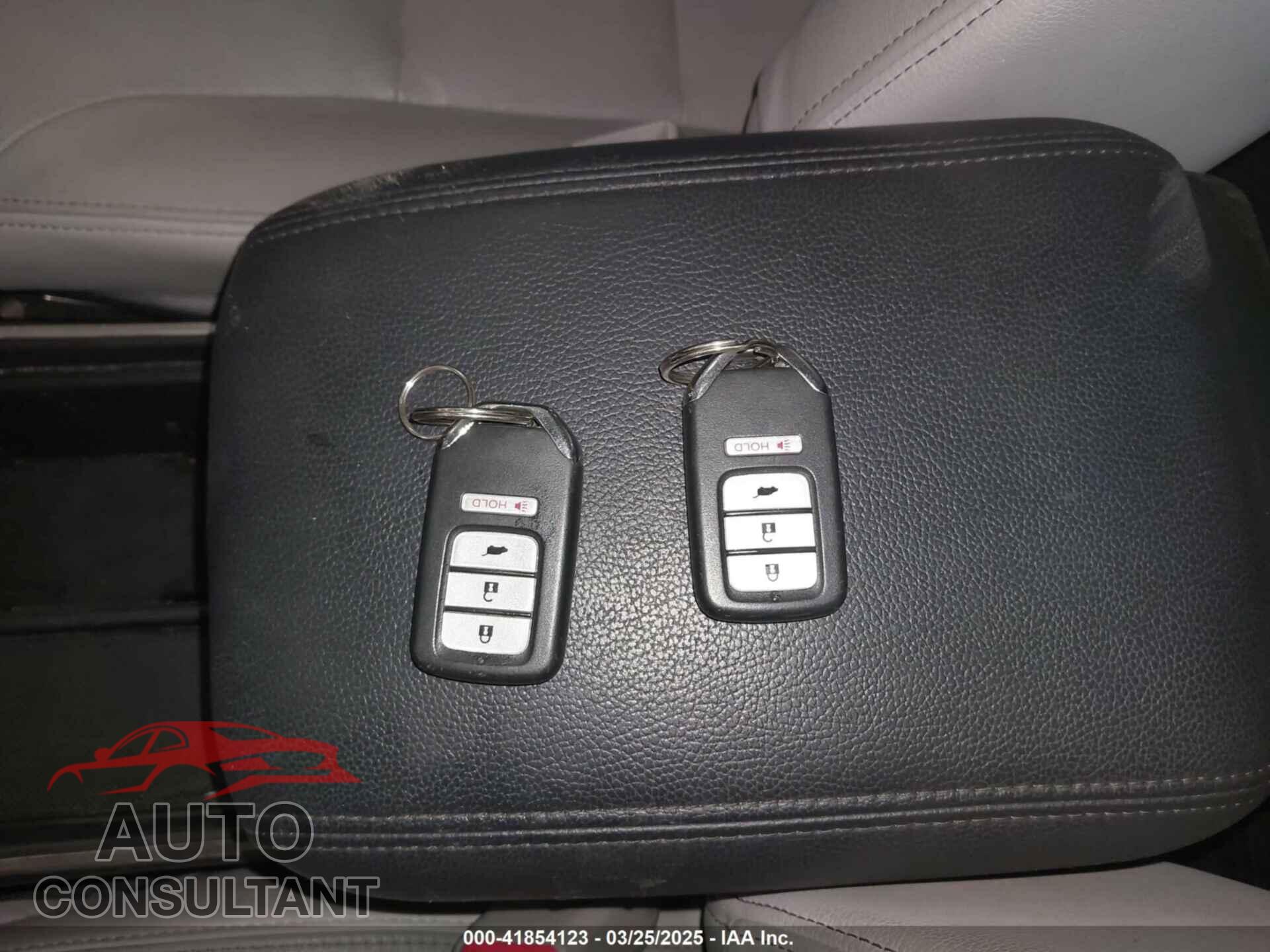 HONDA CR-V 2015 - 5J6RM4H72FL007764