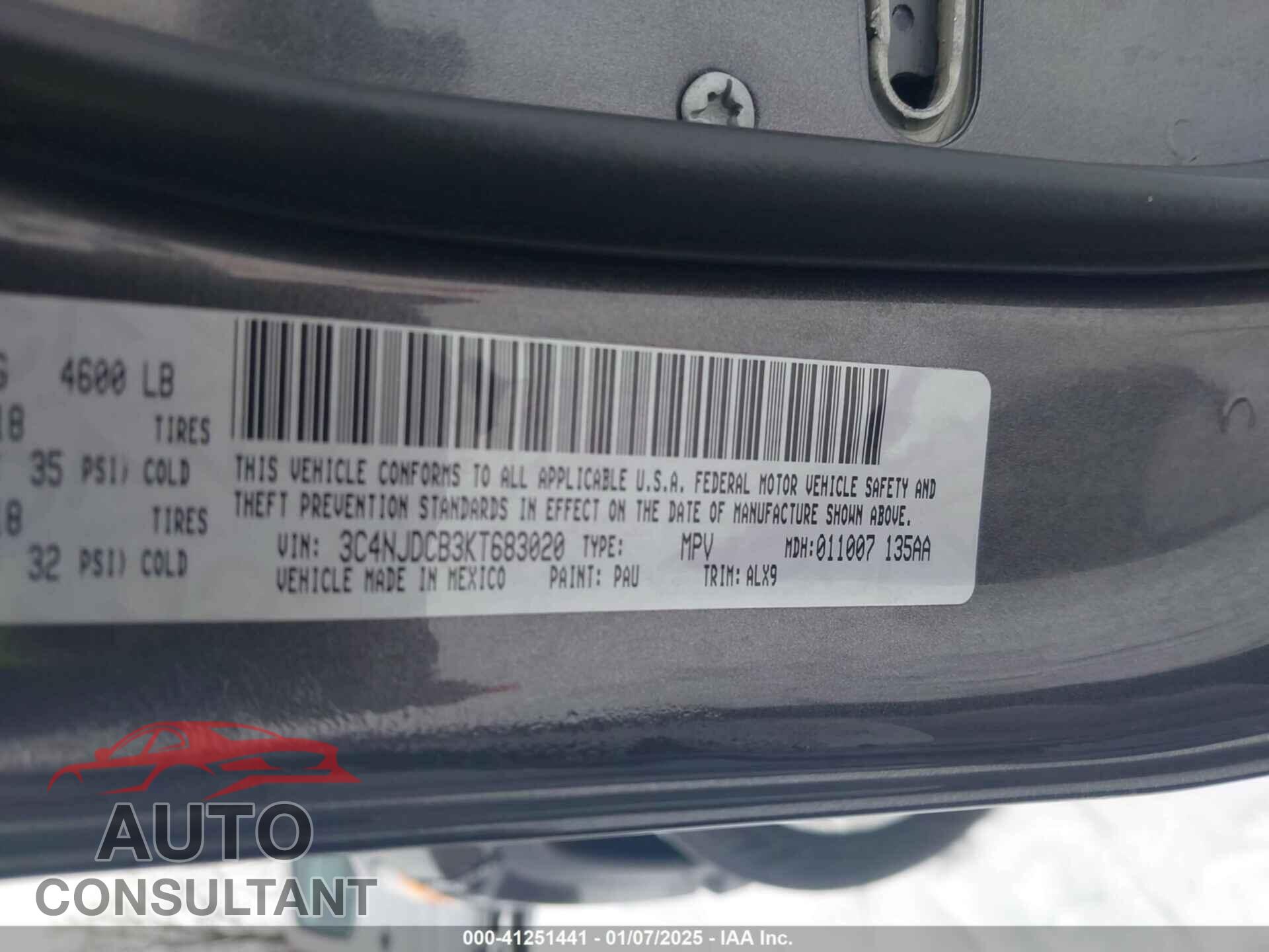 JEEP COMPASS 2019 - 3C4NJDCB3KT683020