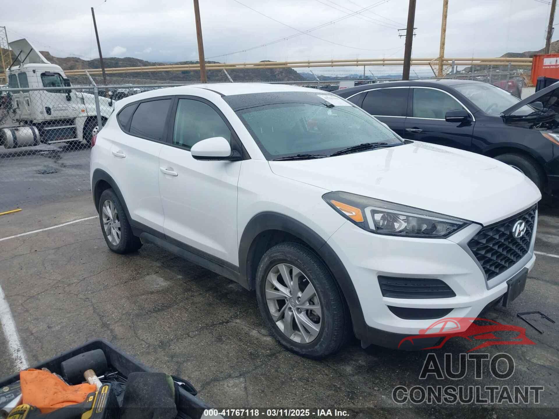 HYUNDAI TUCSON 2019 - KM8J23A48KU026984