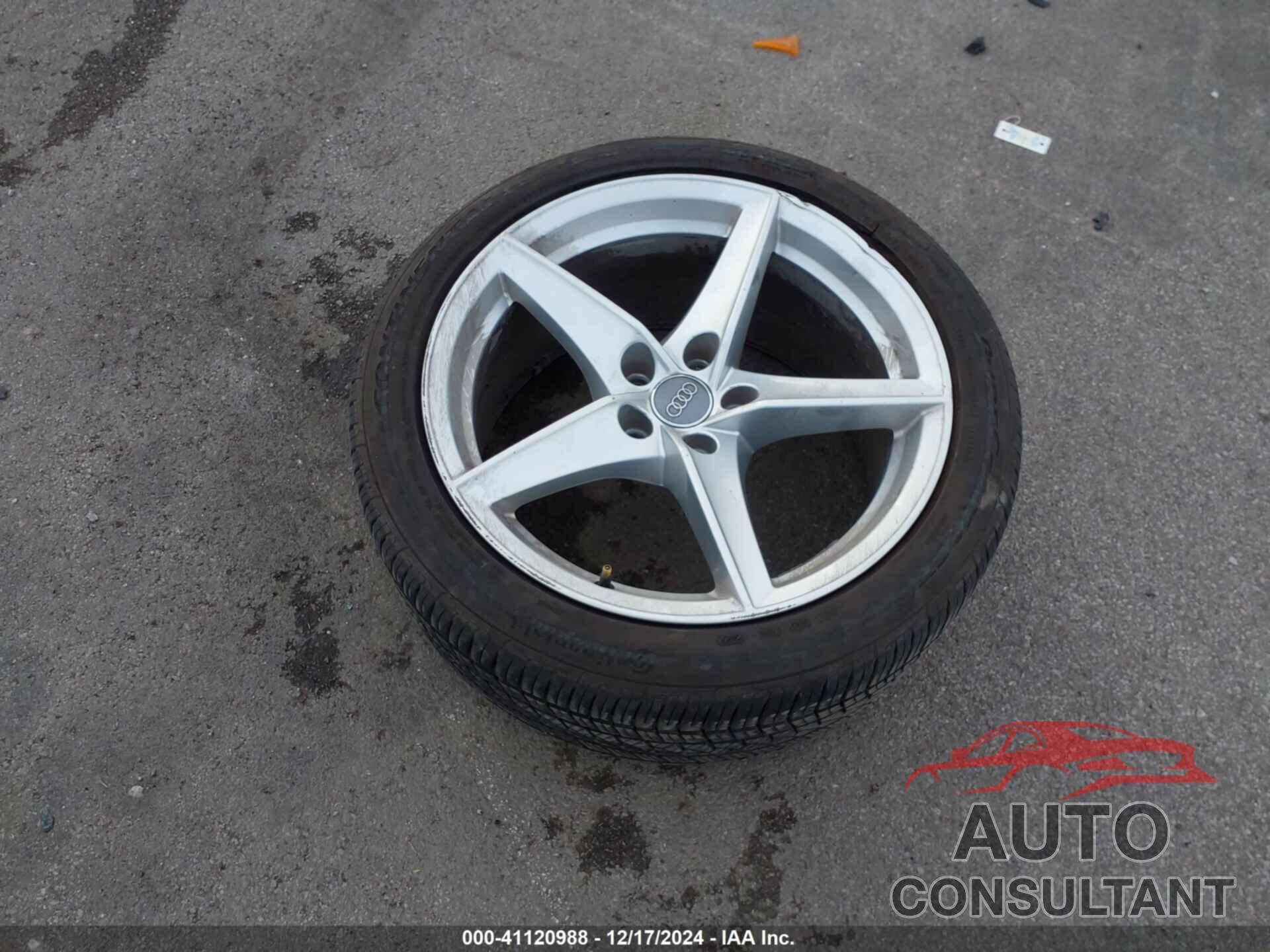 AUDI A5 2018 - WAUENCF55JA122888