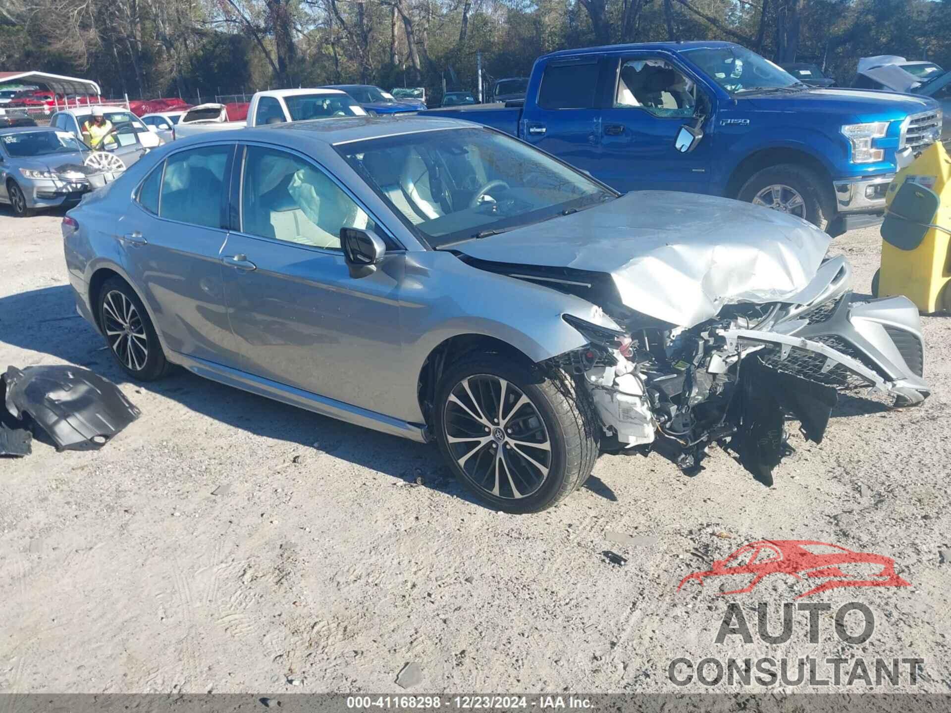 TOYOTA CAMRY 2018 - JTNB11HK2J3024958