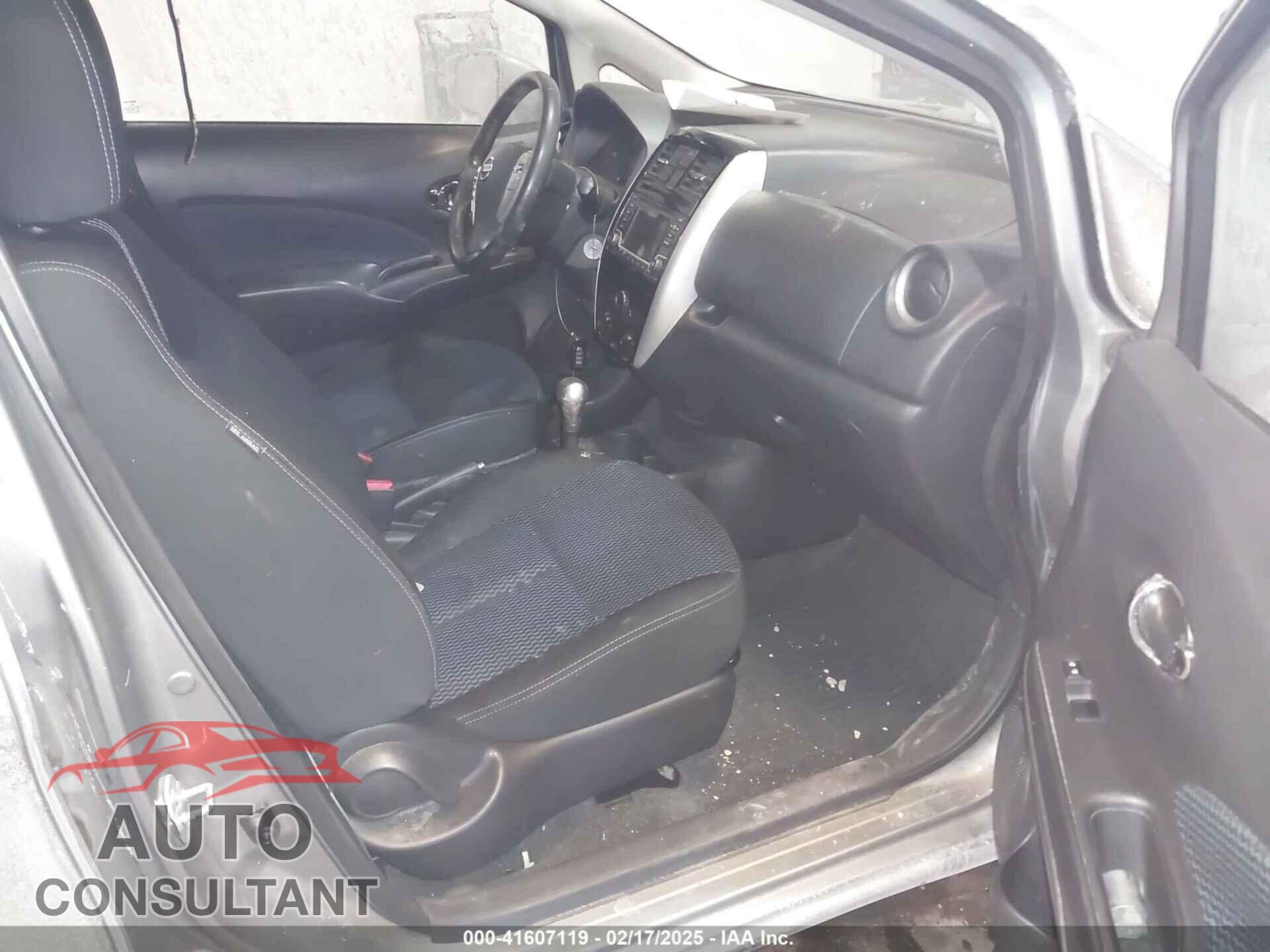 NISSAN VERSA NOTE 2015 - 3N1CE2CP6FL359760