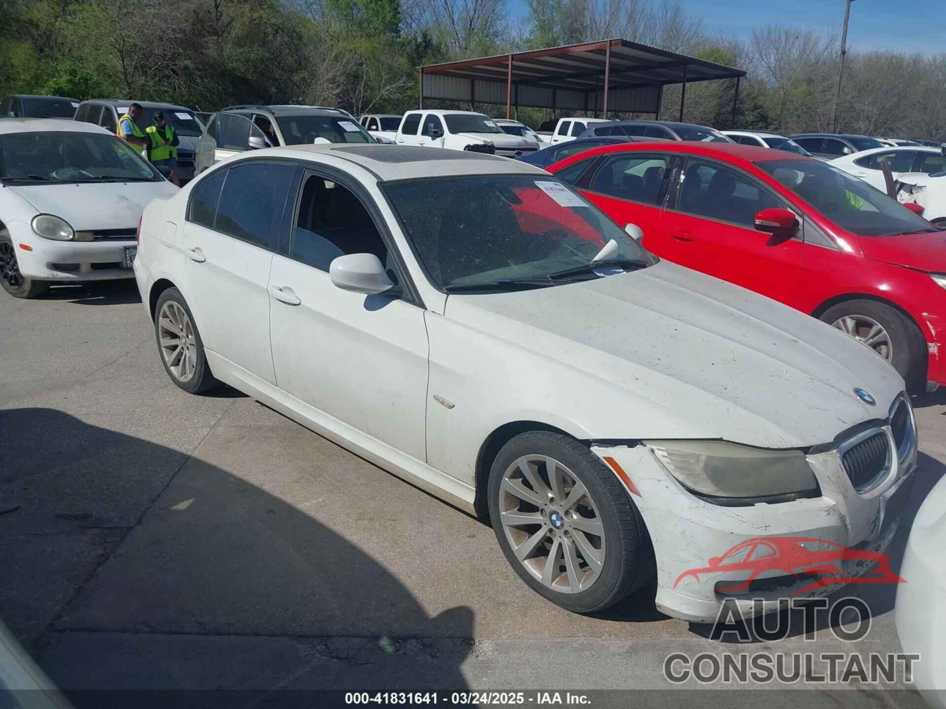 BMW 328I 2011 - WBAPH7G53BNN05518