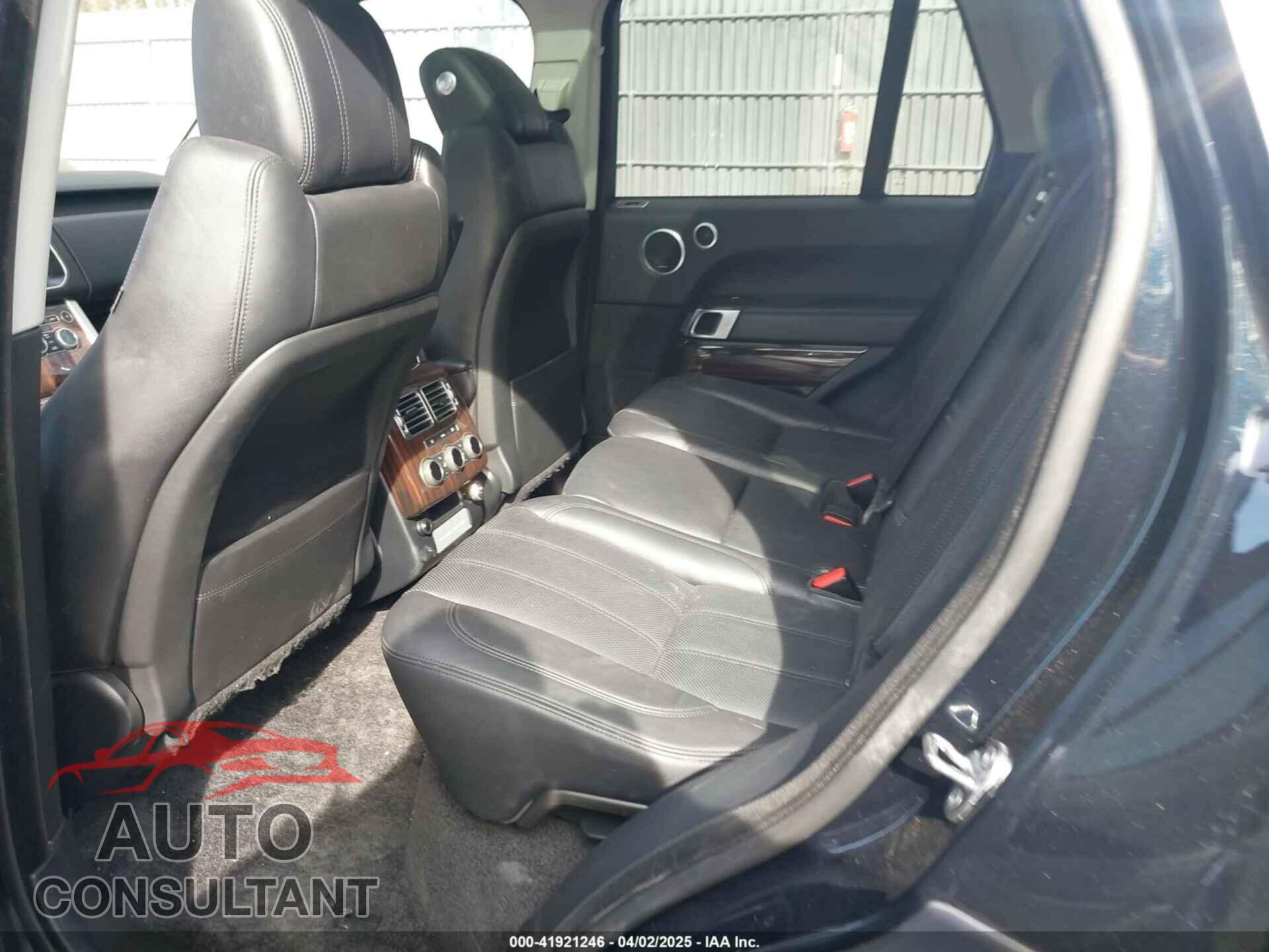 LAND ROVER RANGE ROVER 2017 - SALGS2FVXHA343999